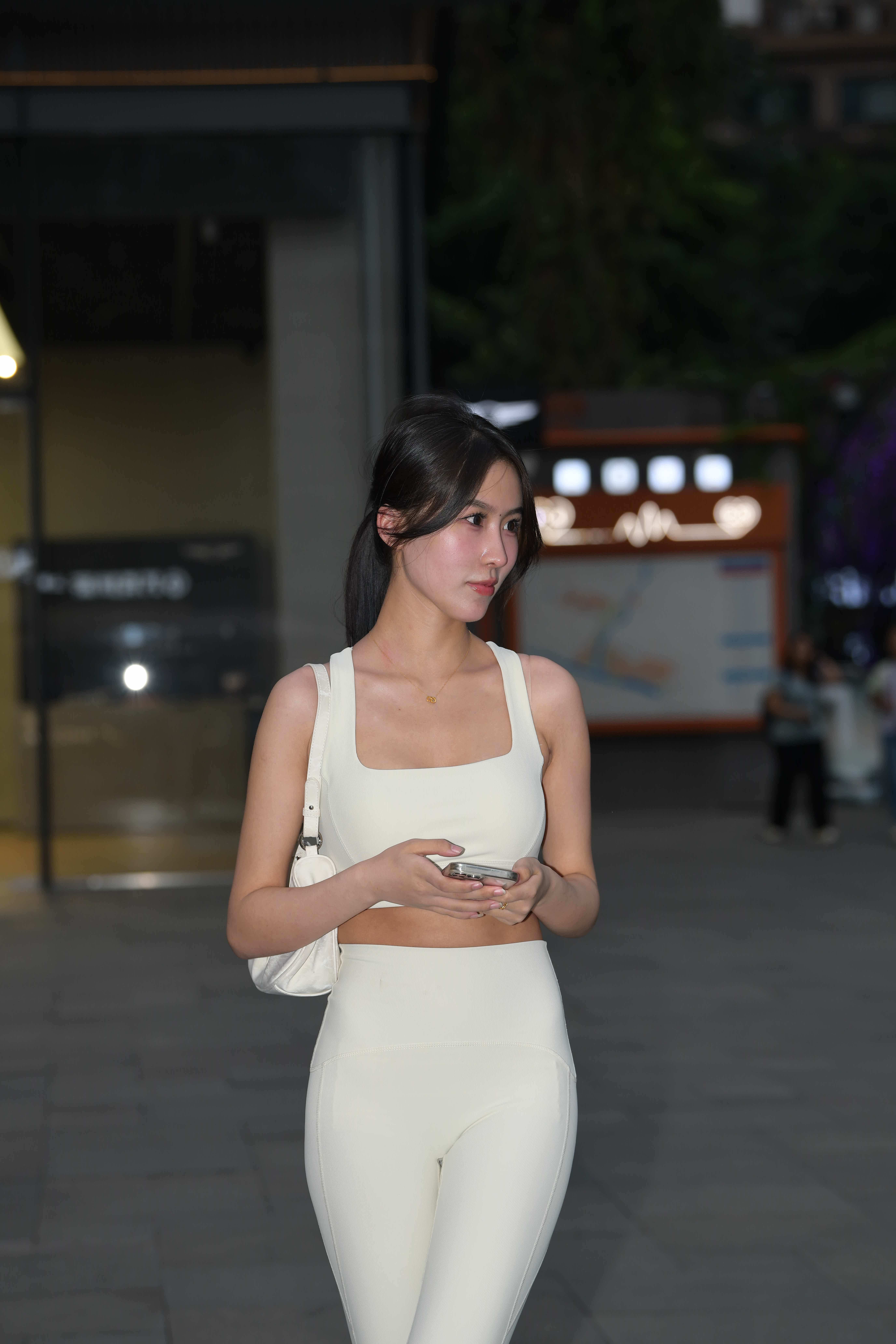 No.8076 白色瑜伽运动装 [212P5V-5.55GB]