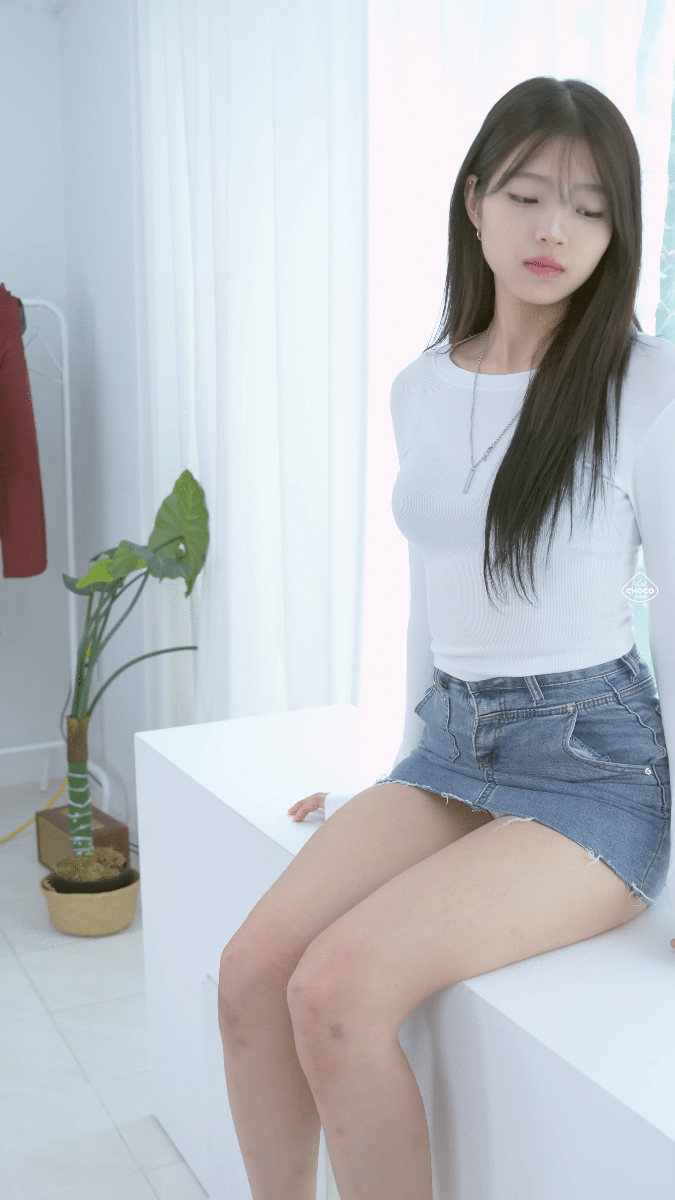 AB-055 女朋友造型，牛仔裙模特 Ria【2分54秒 638M】