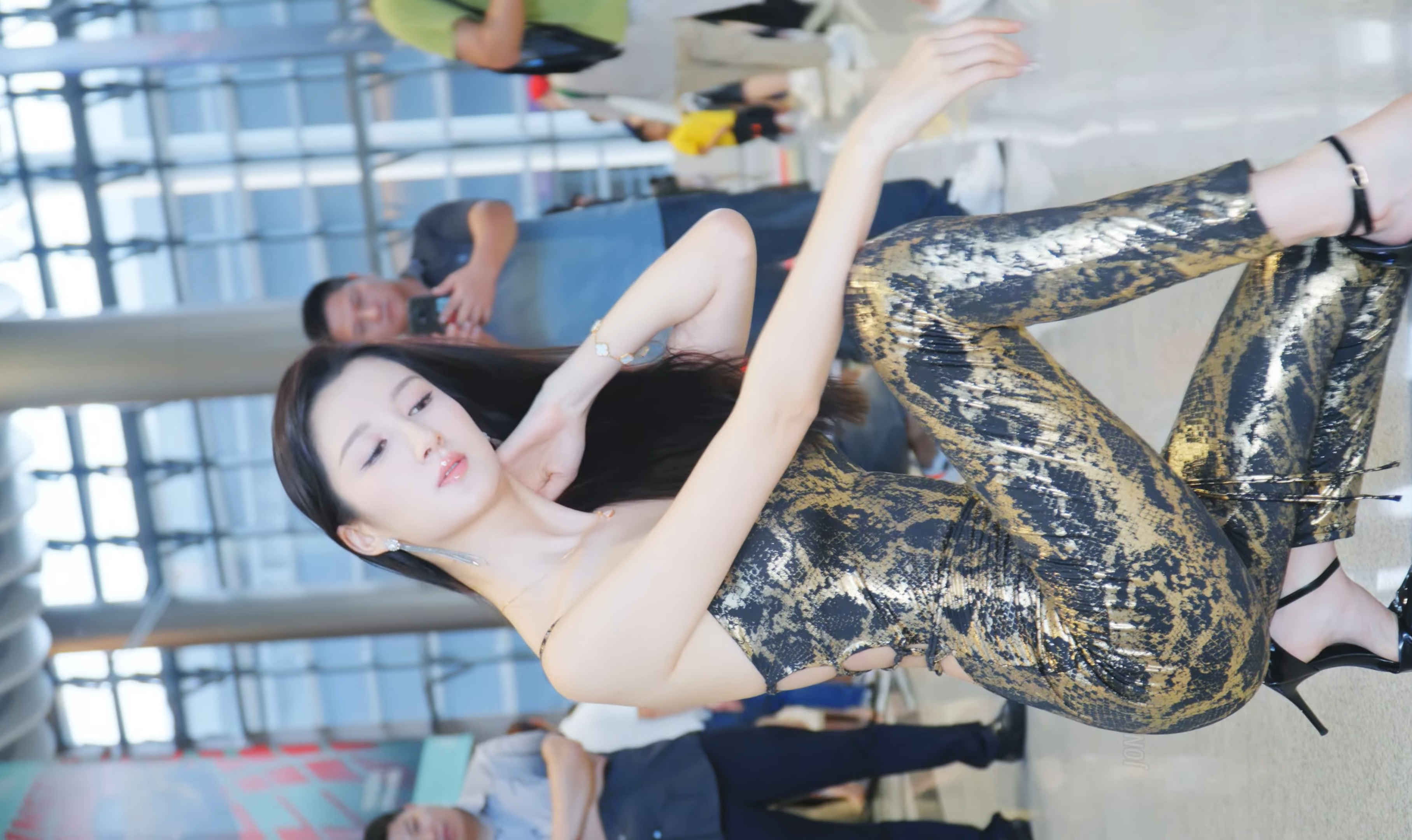 AB-024 车模 陈宝月