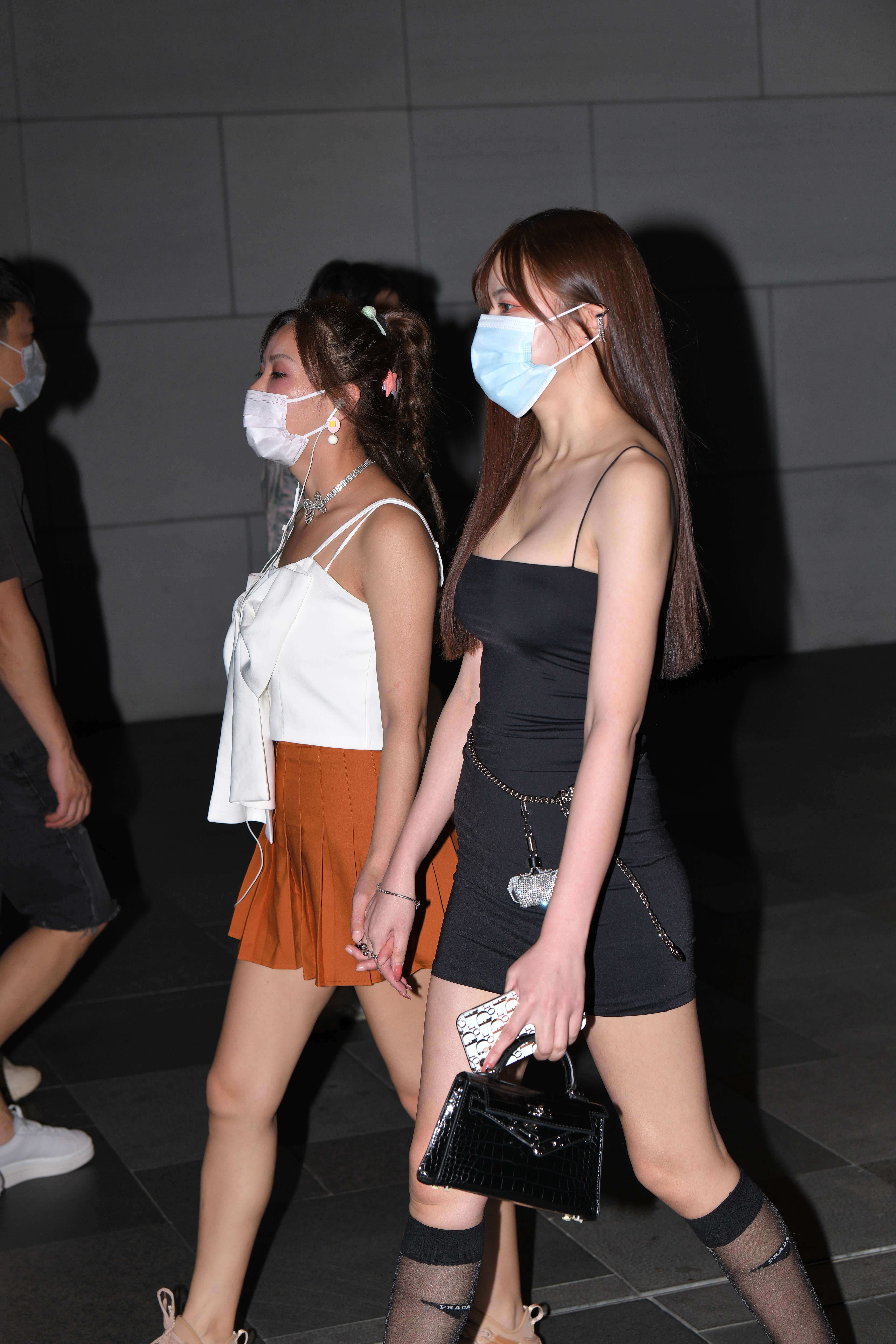 No.7954 黑色吊带裙 [101P2V-3.56GB]