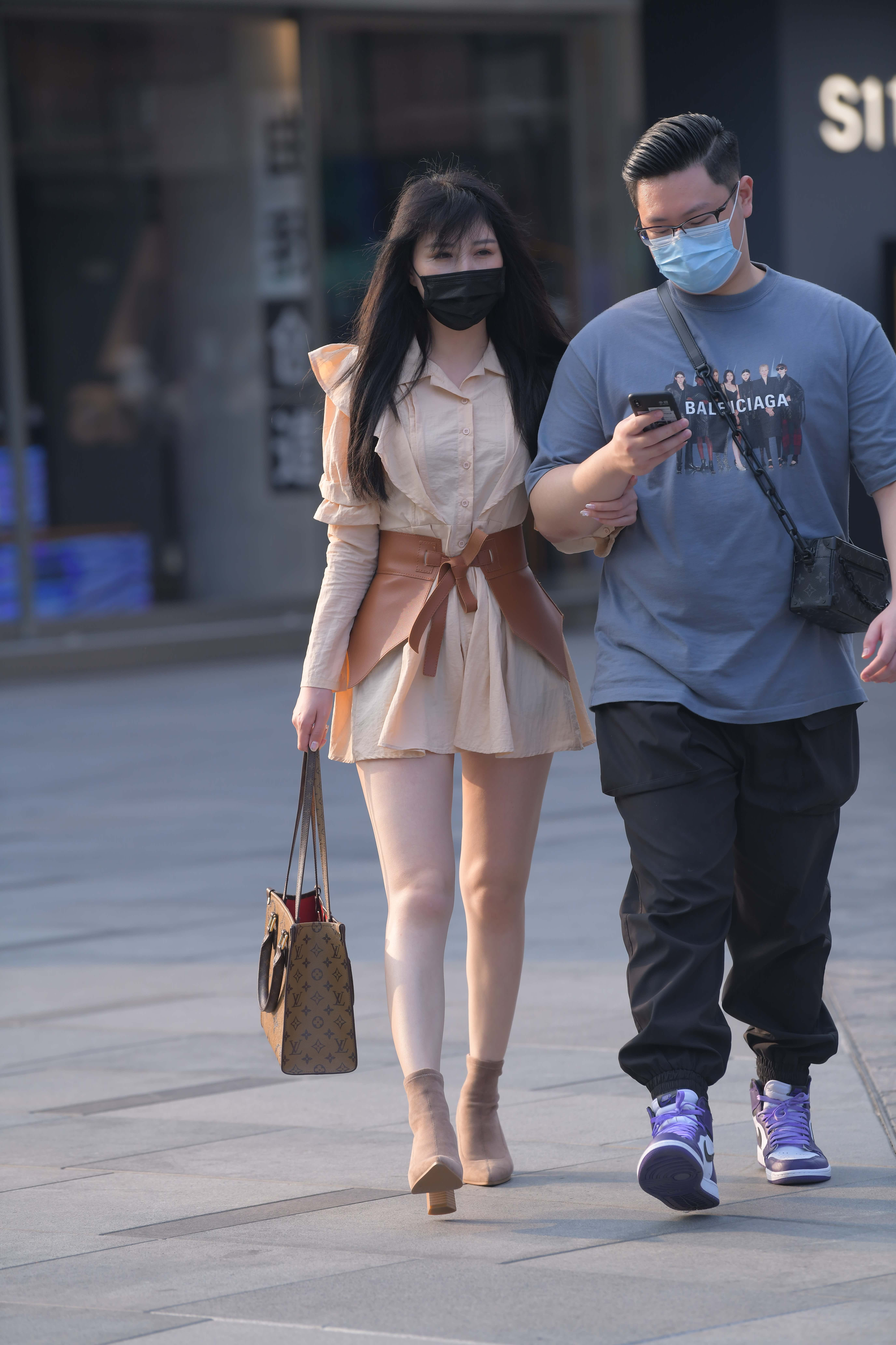 GS-10062  戴着口罩的漂亮小姐姐【112P 2.52G】