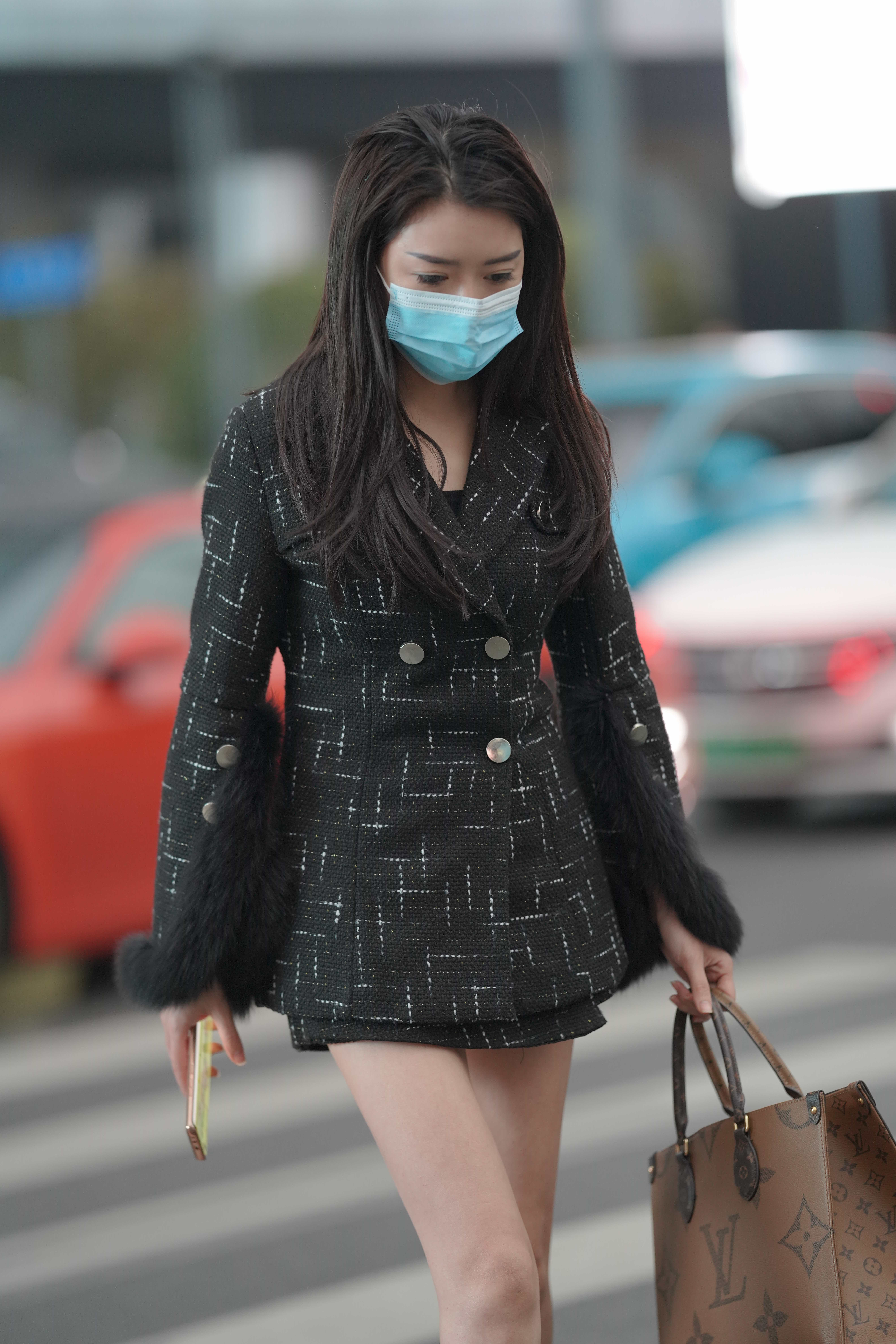 No.6637 时尚西服外套 [72P1V-1.18GB]