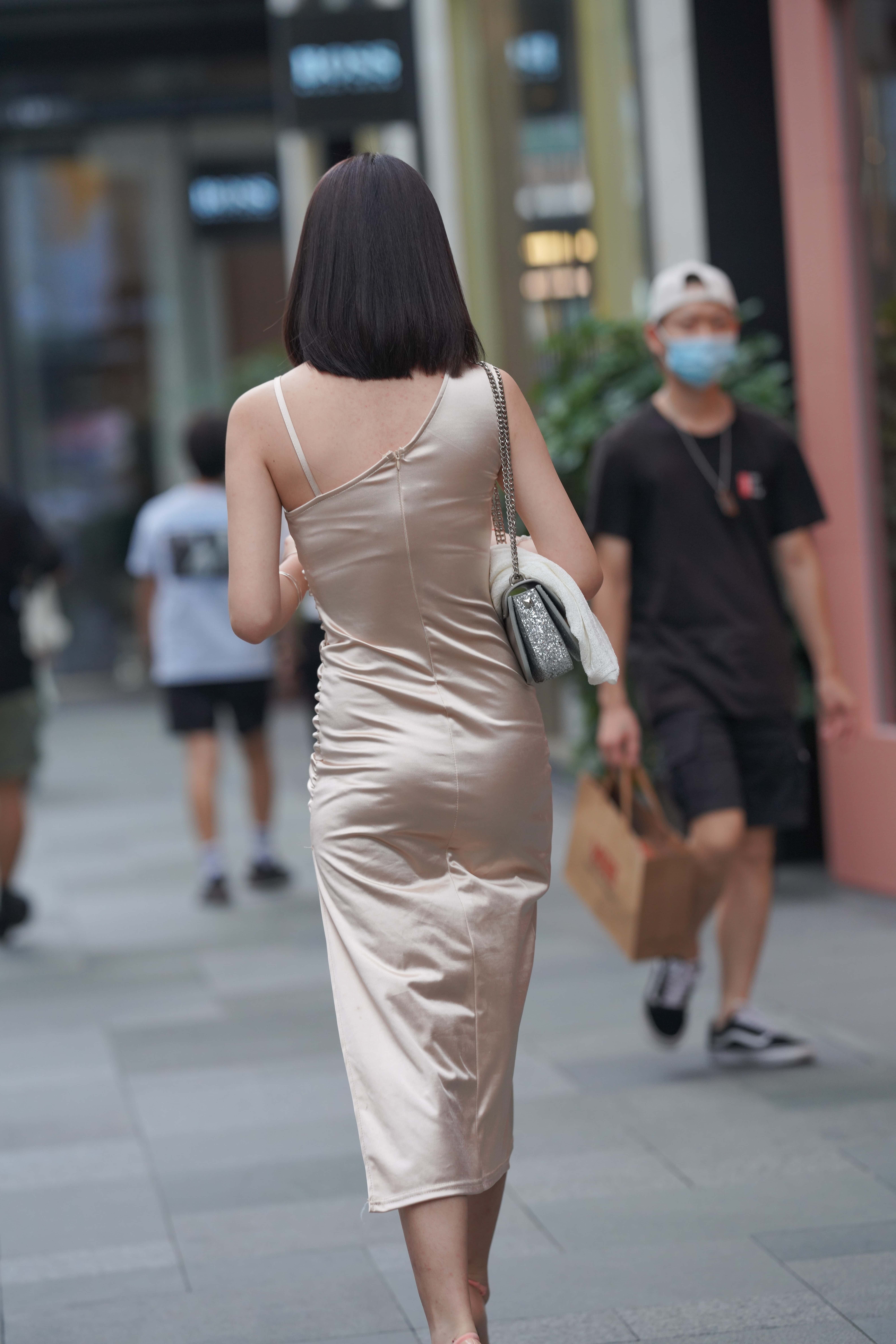 No.7989 丝质长裙 [80P2V-885MB]