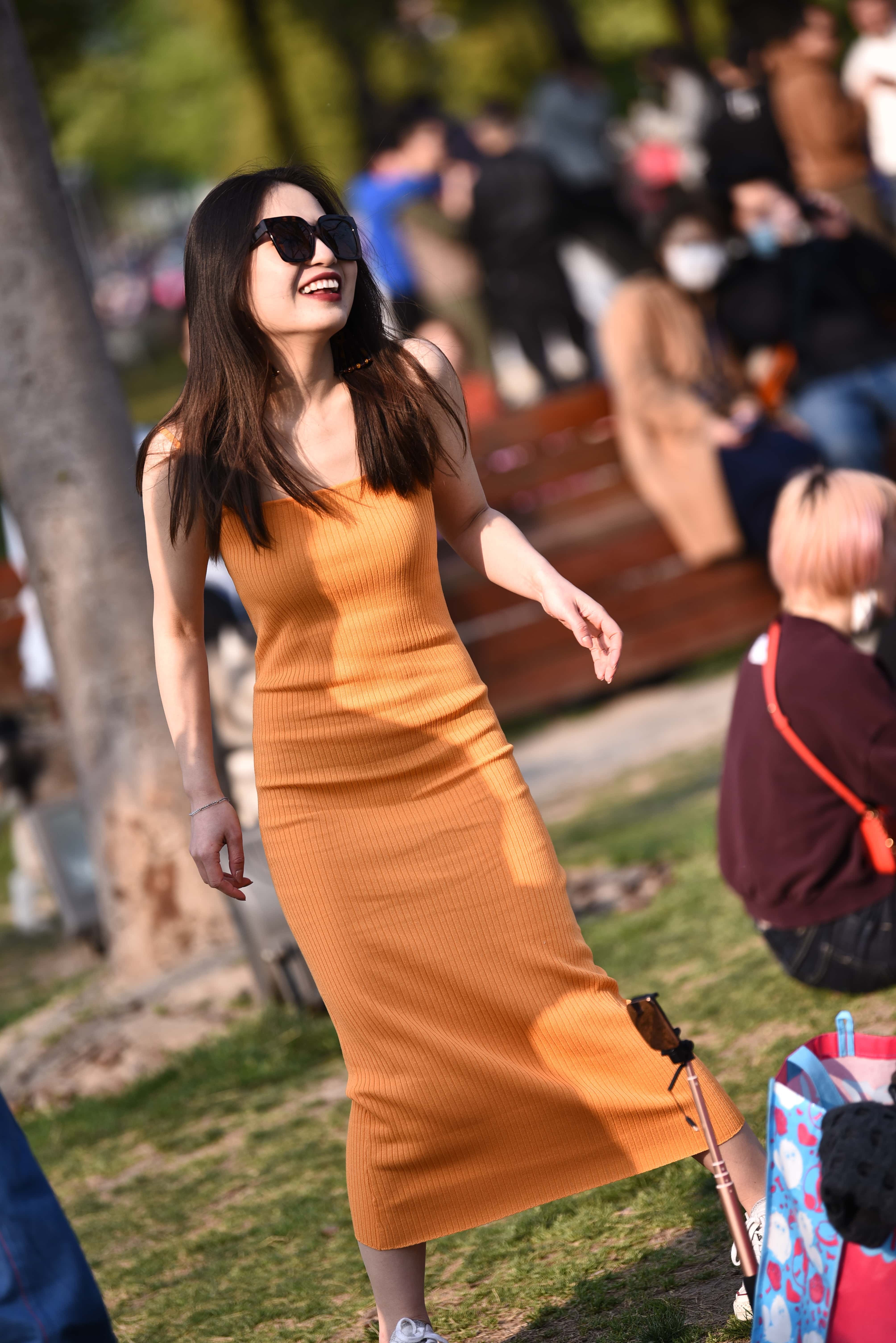 GS-10034  草地上的美女小姐姐【157P 2.5G】