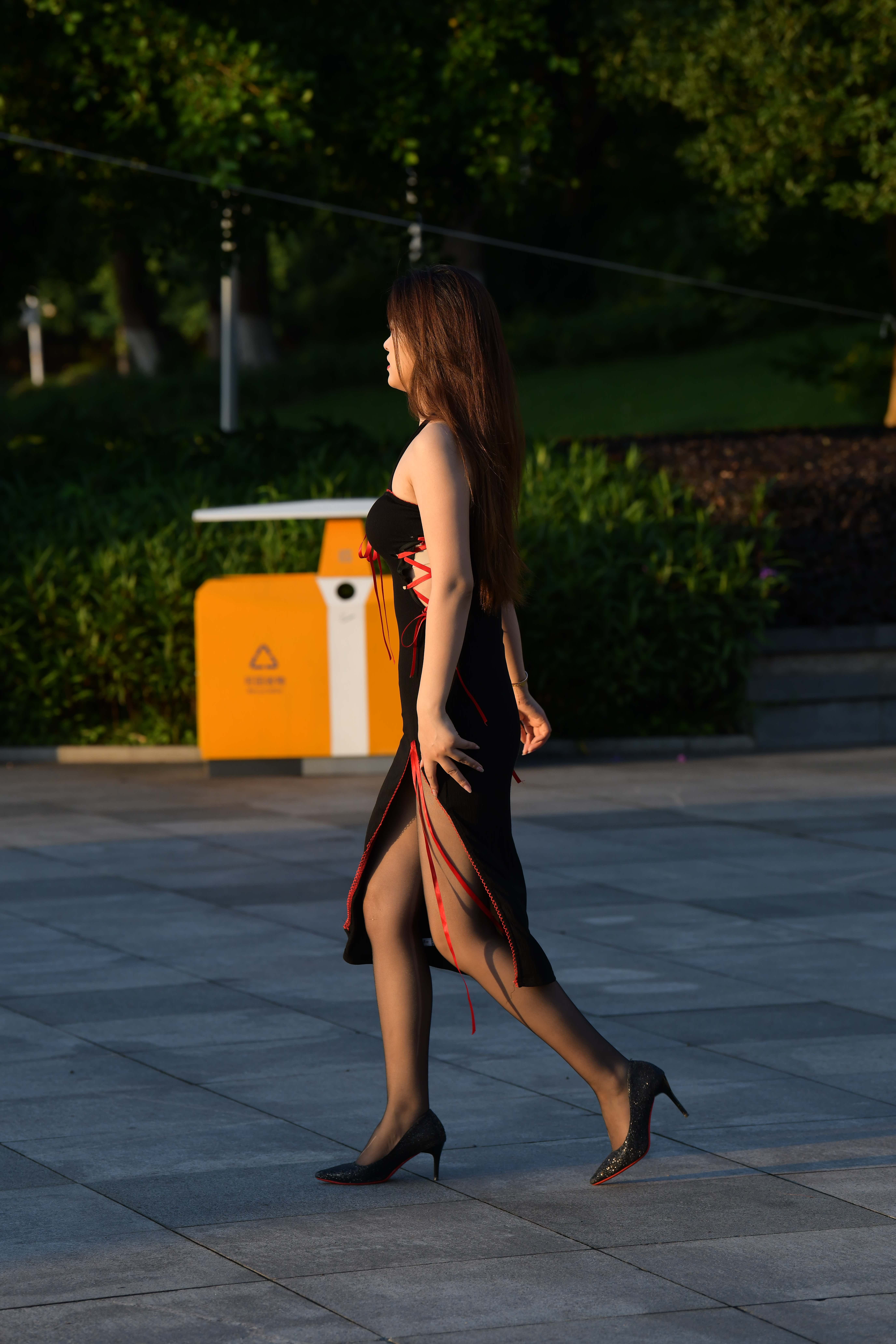 No.7955 黑色开叉长裙 [73P-1.62GB]