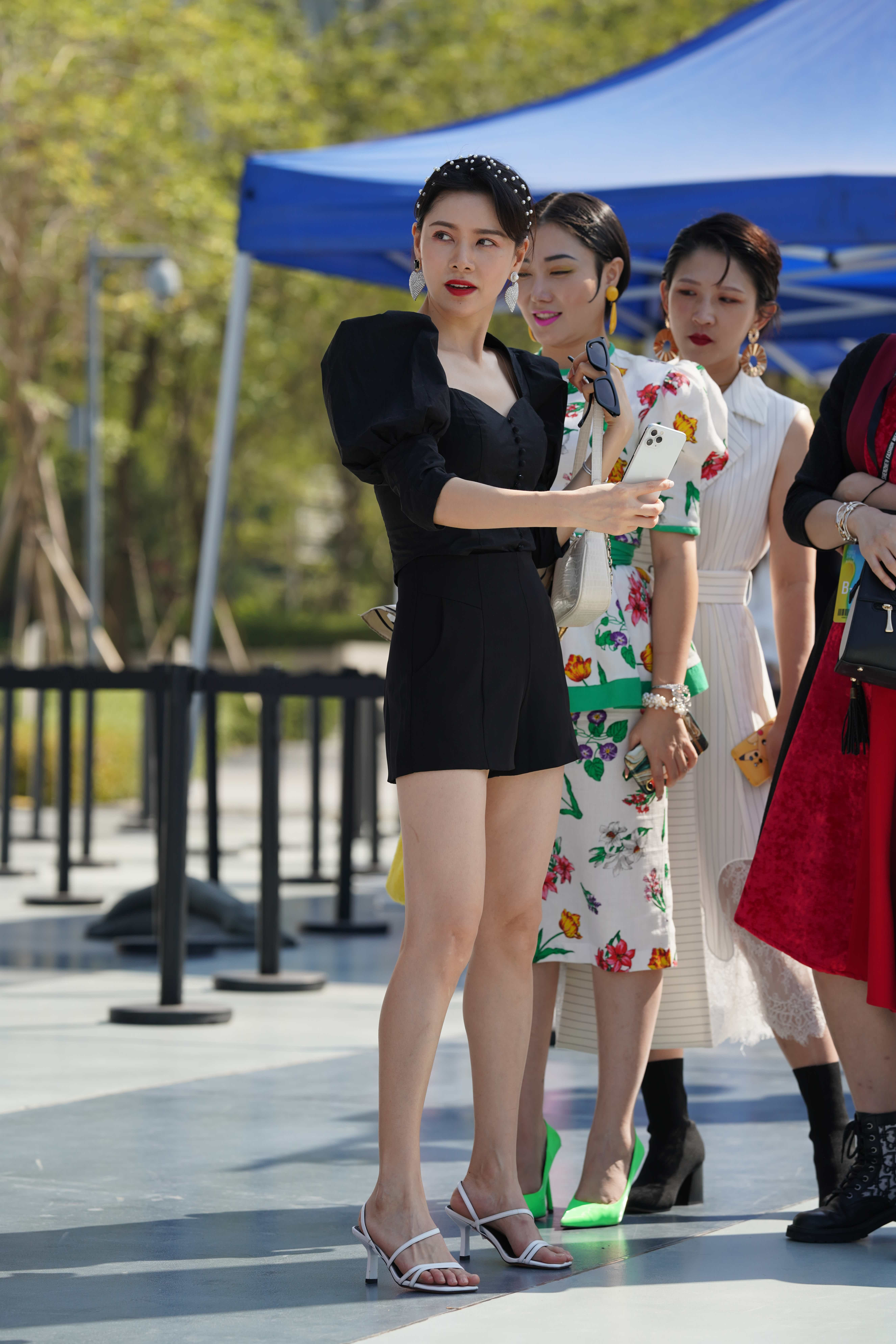 No.7997 黑色复古风 [72P-1.28GB]
