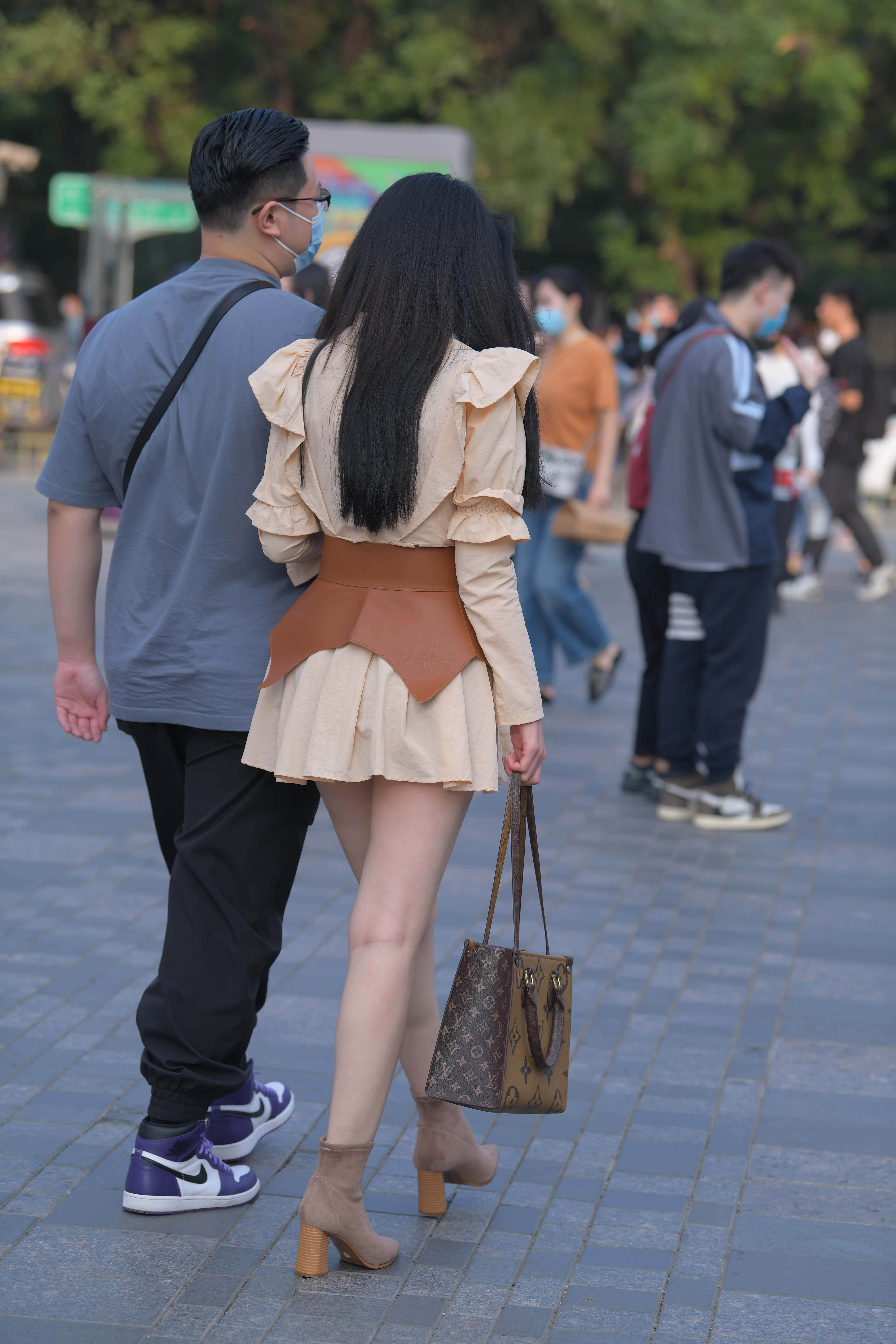 GS-10062  戴着口罩的漂亮小姐姐【112P 2.52G】