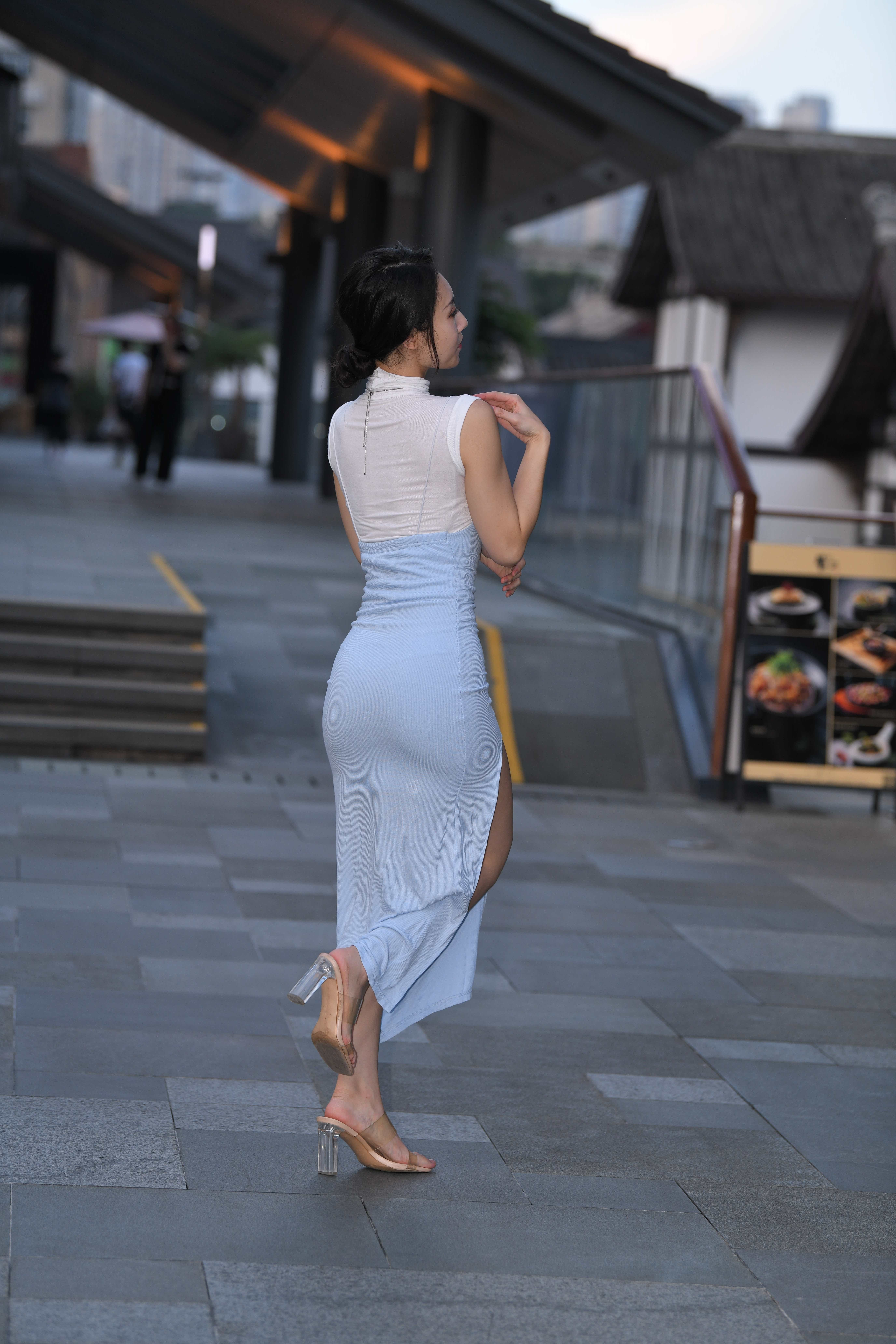 No.5666 盛夏开叉长裙 [95P1V-3.81GB]