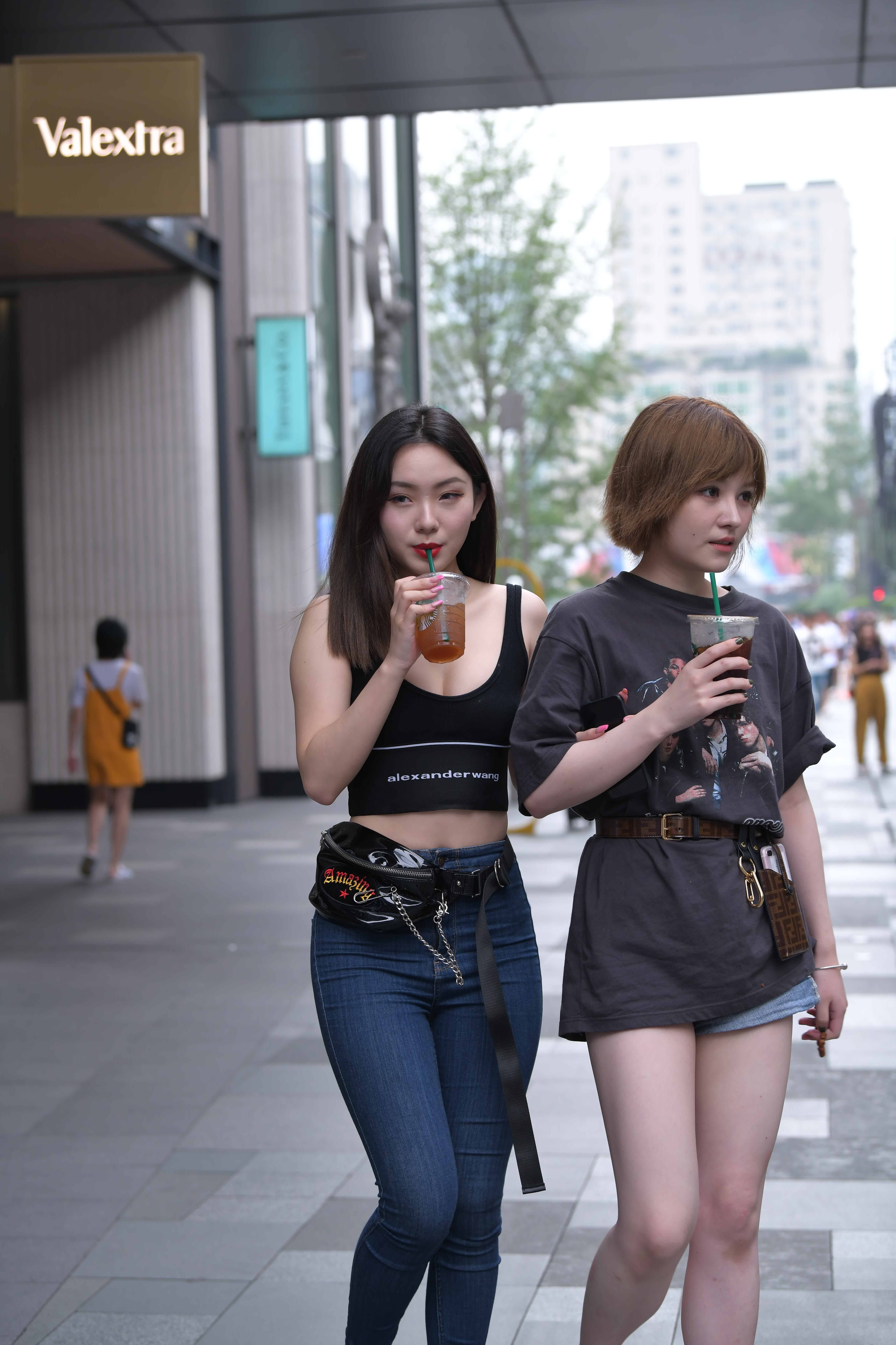 GS-S036 漂亮的牛仔紧身美女【61P 1.09G】