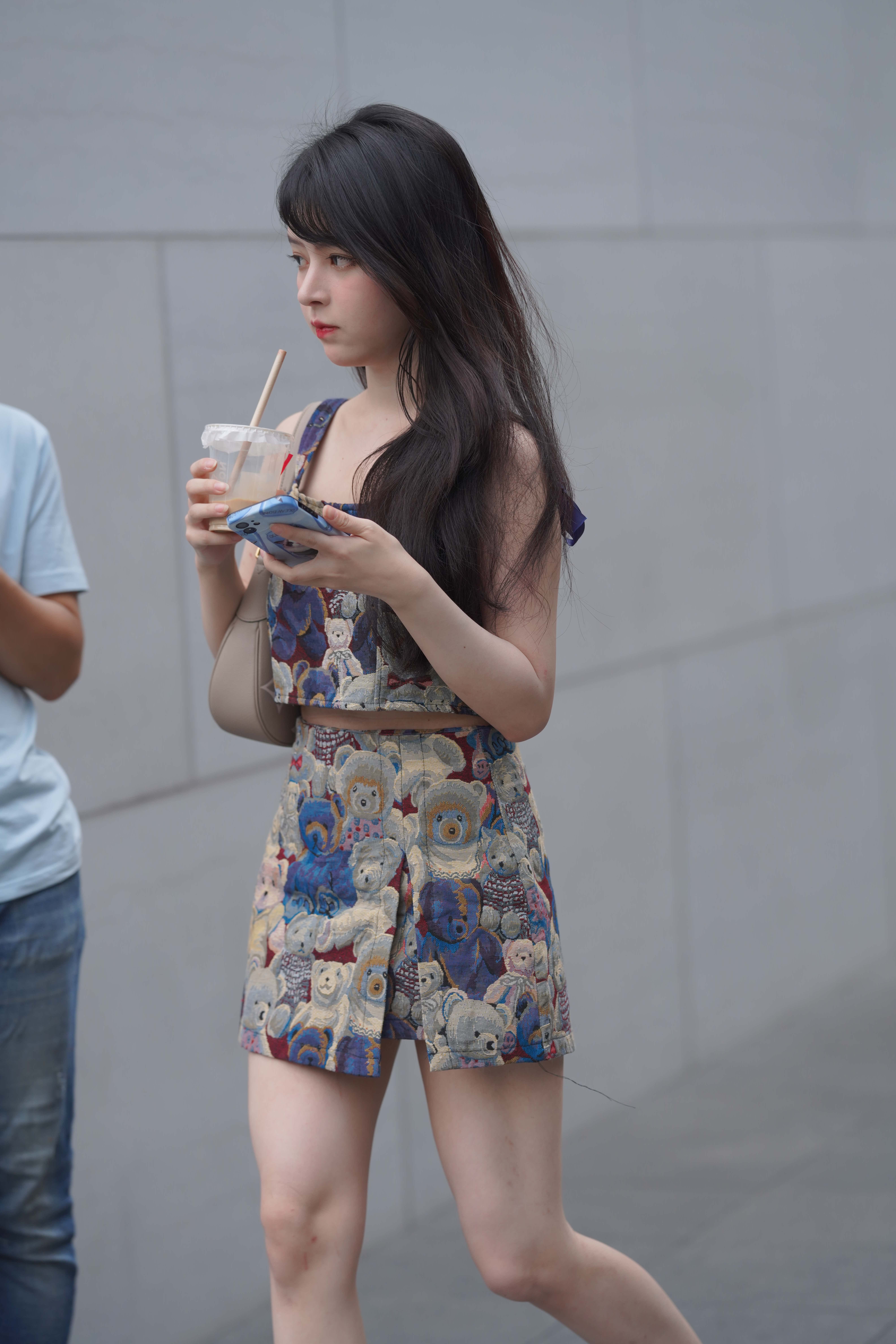 No.8172 可爱卡通熊套装裙 [54P-628MB]