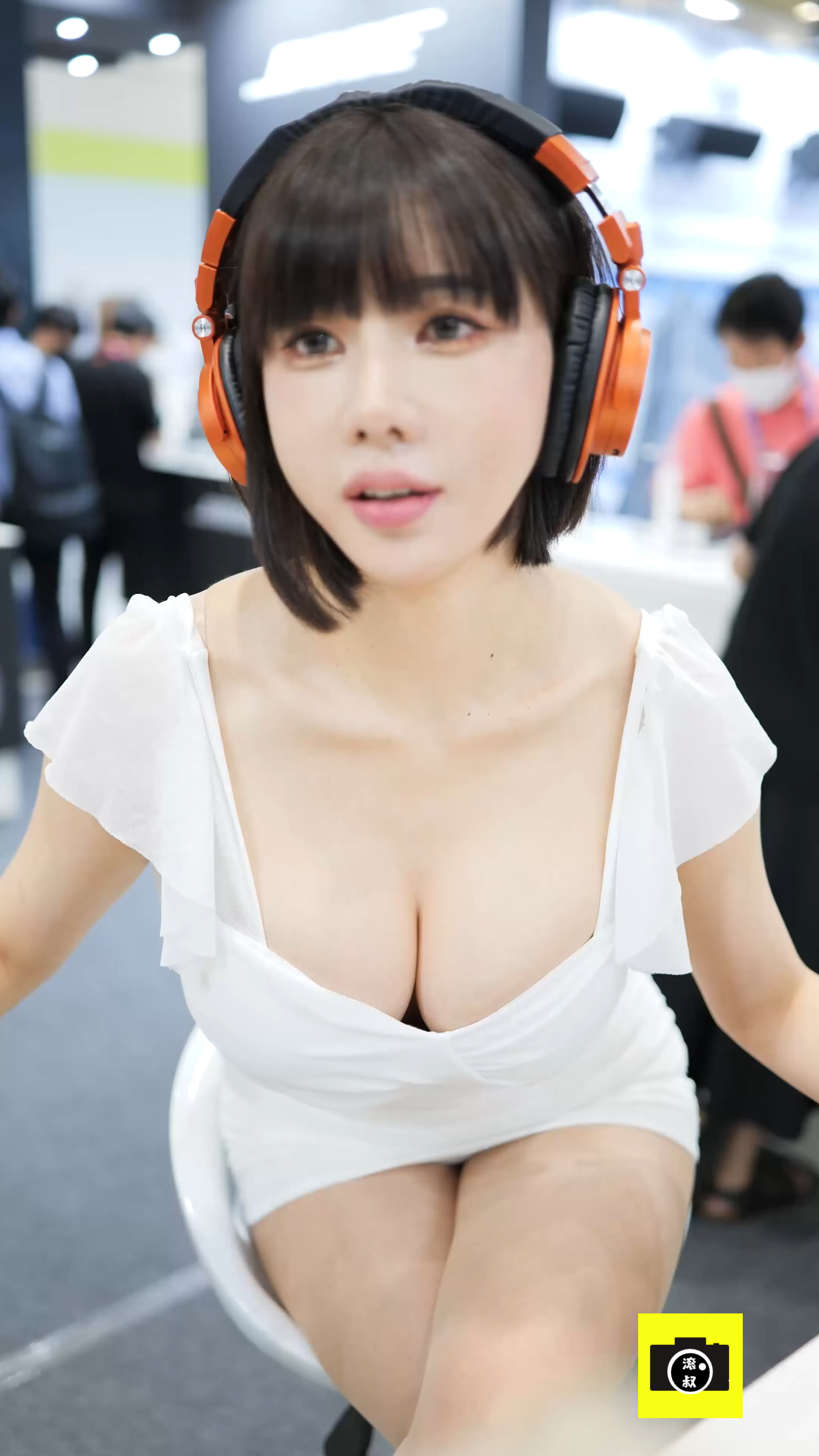 AB-125 韩国车模【3分31秒 776M】