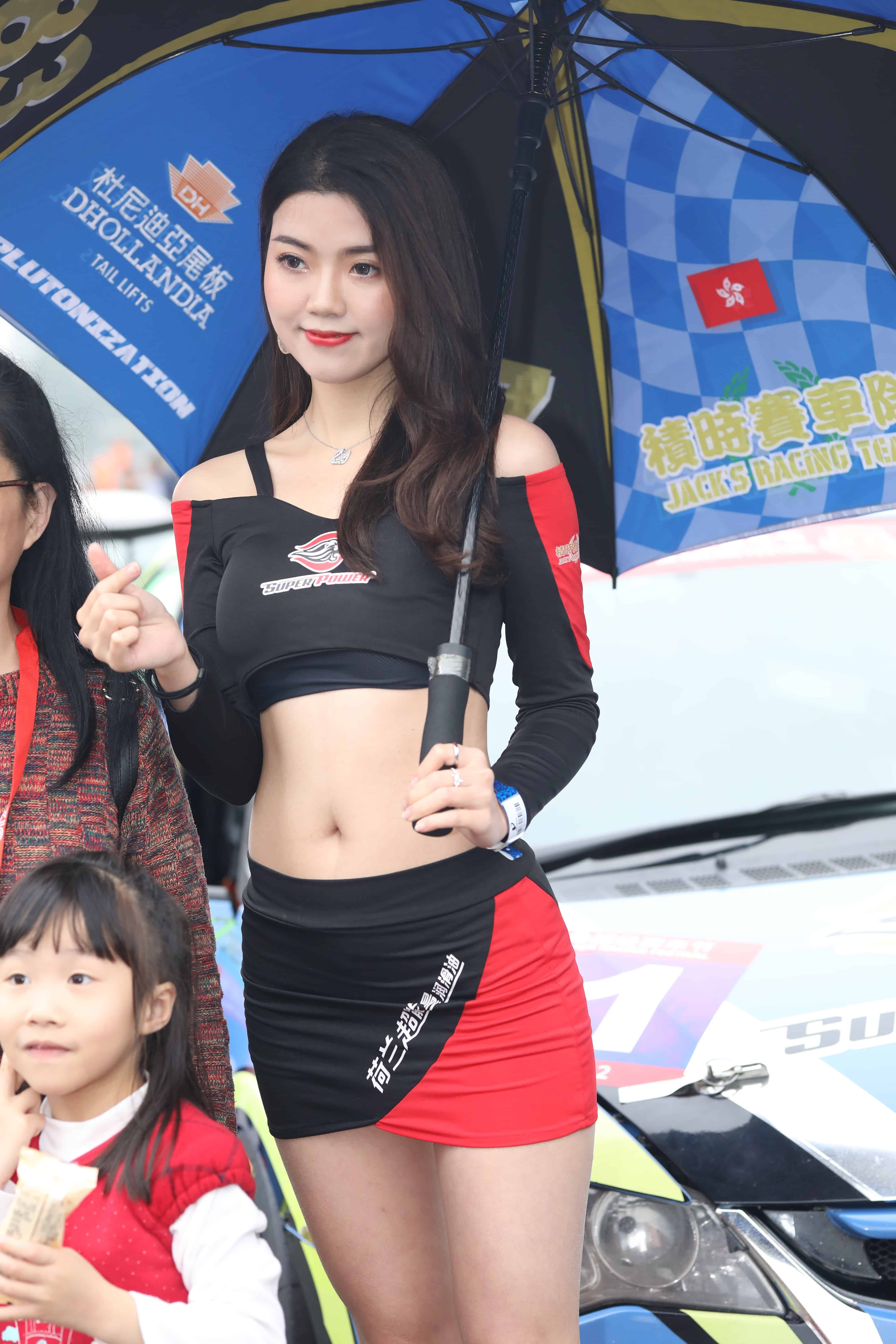 GS-S043 长腿车模美女【211P7V  6.11G】