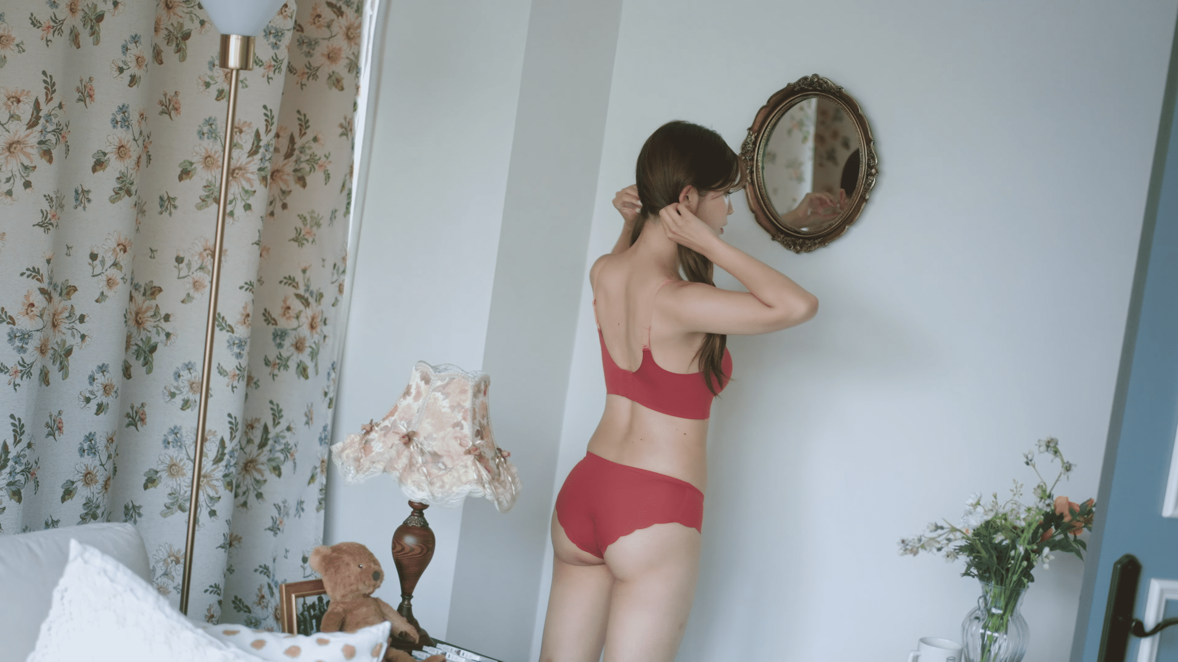 AB-103 韩国模特【2分30 647M】.7z