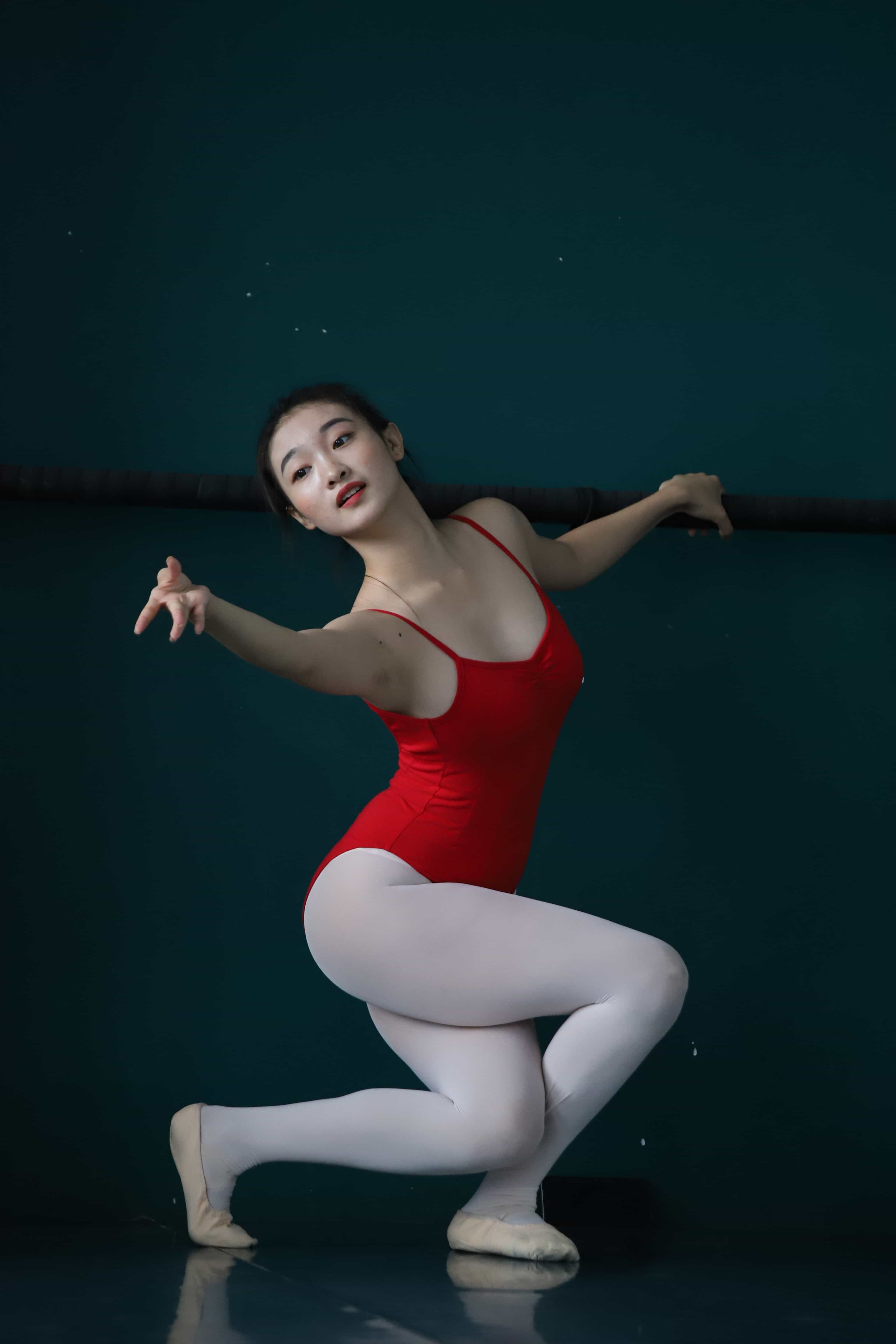 GS-S031 练习芭蕾舞小姐姐们的日常【465P 977M】