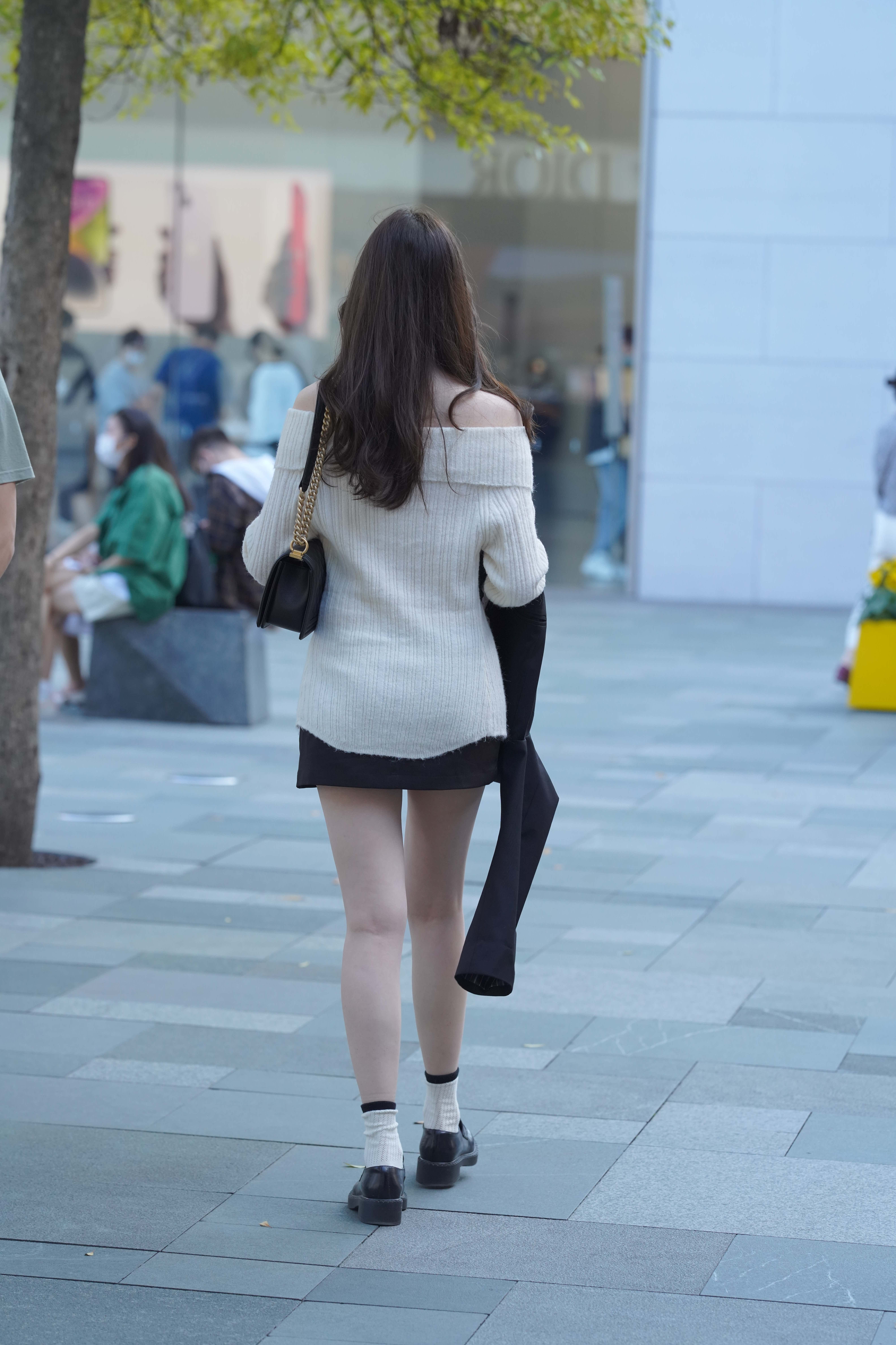 No.8173 清秀美丽一字肩 [134P-2.00GB]