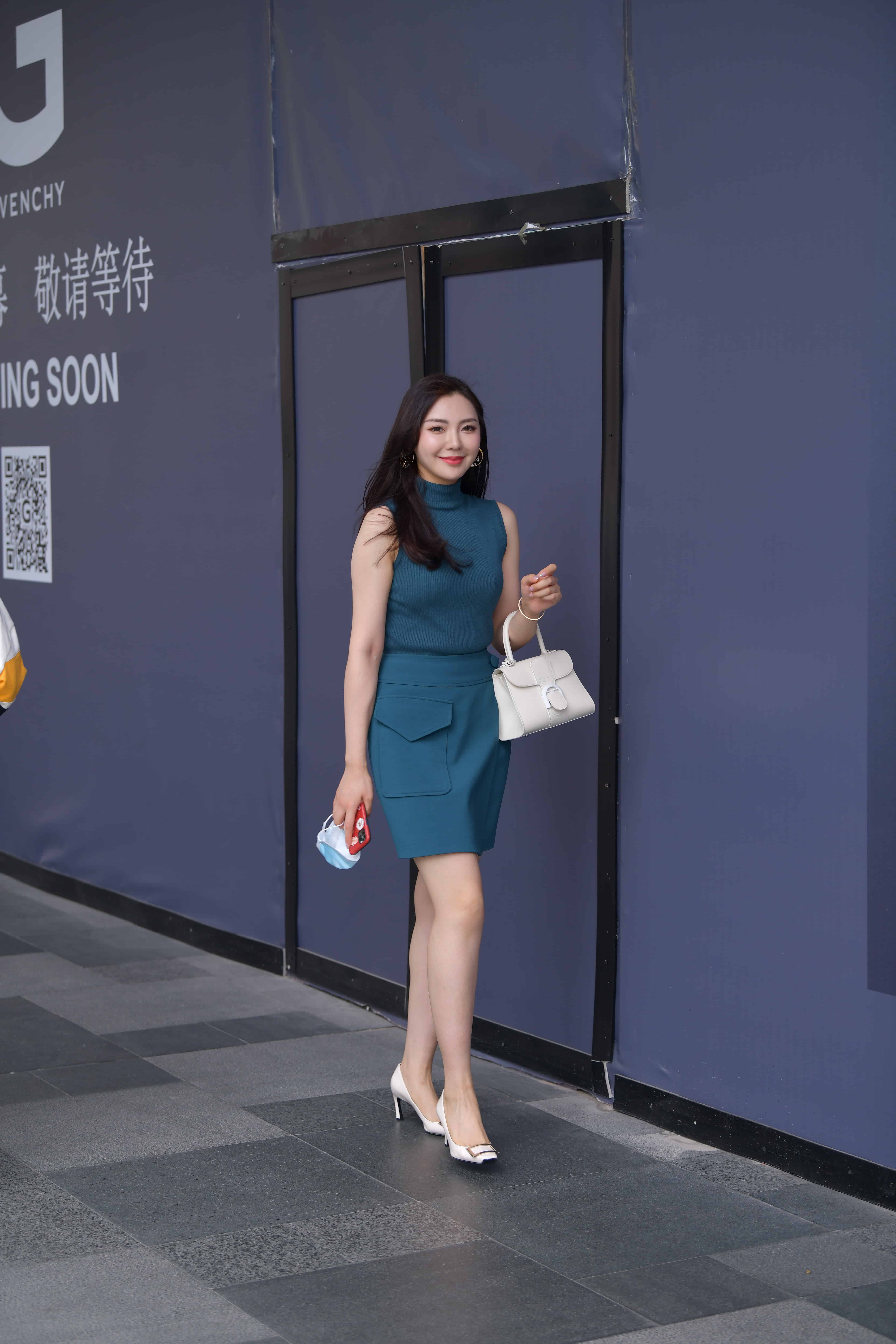 No.8143 温婉绿色连衣裙 [47P-323MB]