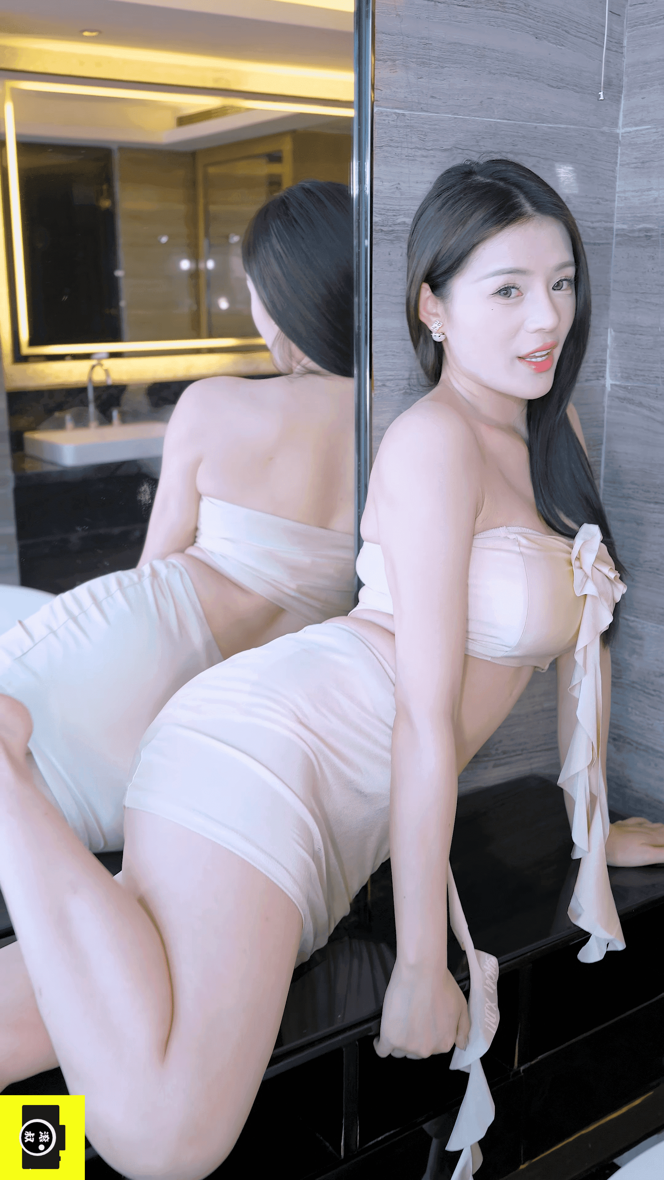 AB-131 2024高尚住宅 王欣【3分38秒 799M】