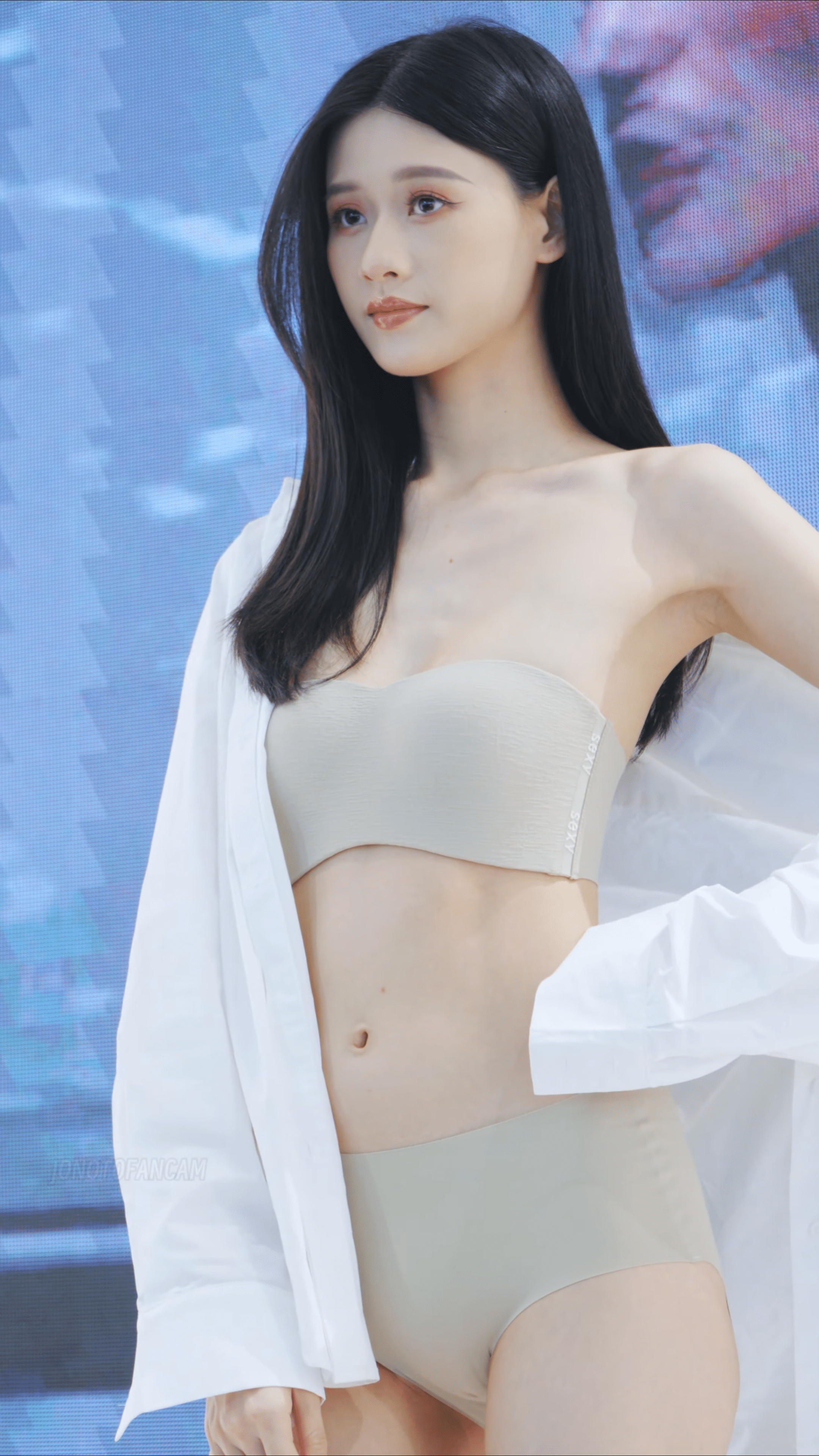 AB-155 2024深圳內衣展SIUF 內衣秀模特【2分43秒 599M】