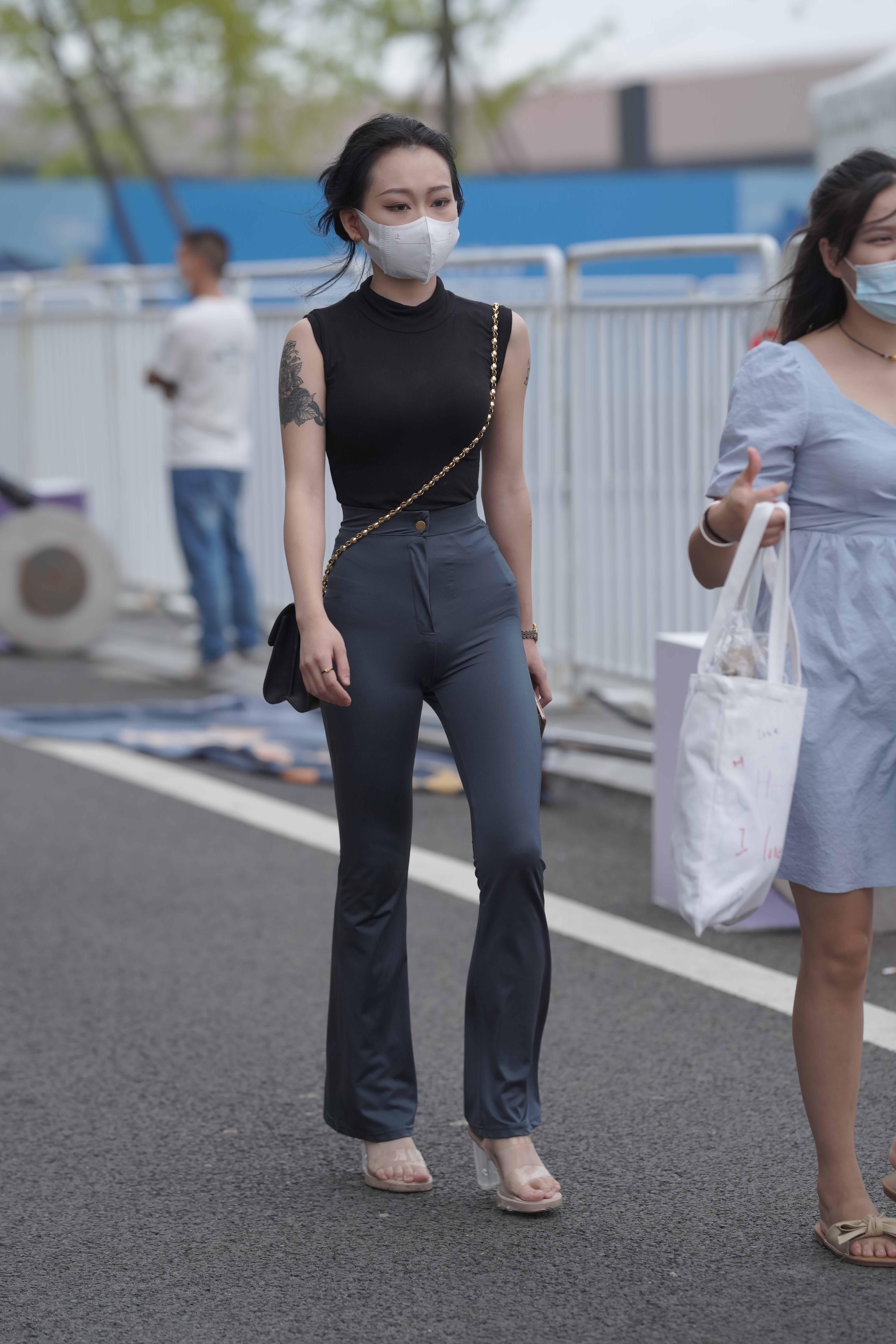 No.8304 修身装好身材纹身 [81P-990MB]