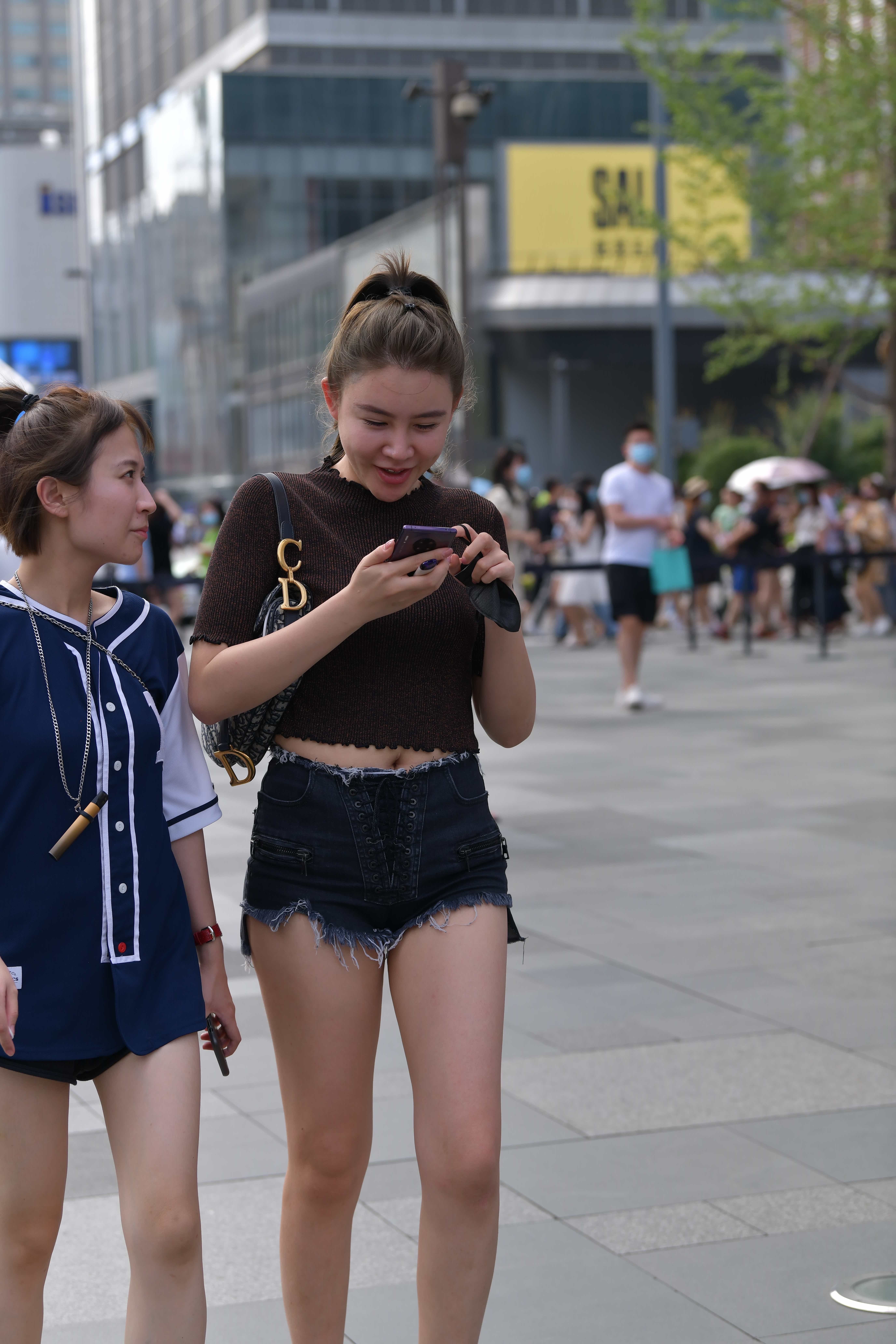 No.5072 视觉冲击街拍作品 - 性感的YY热裤 [44P-952MB]