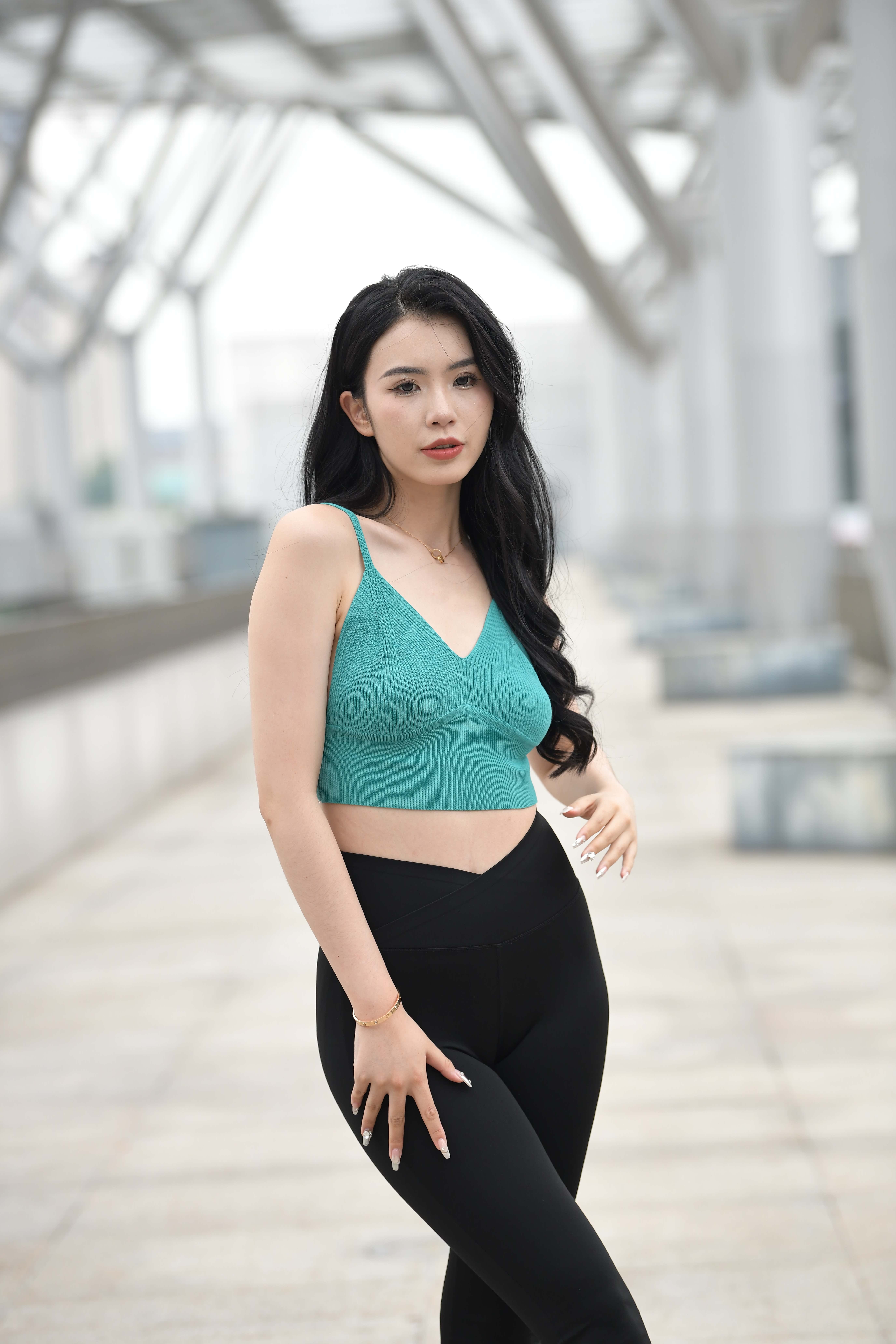 No.8243 迷人好身材 [147P-3.31GB]
