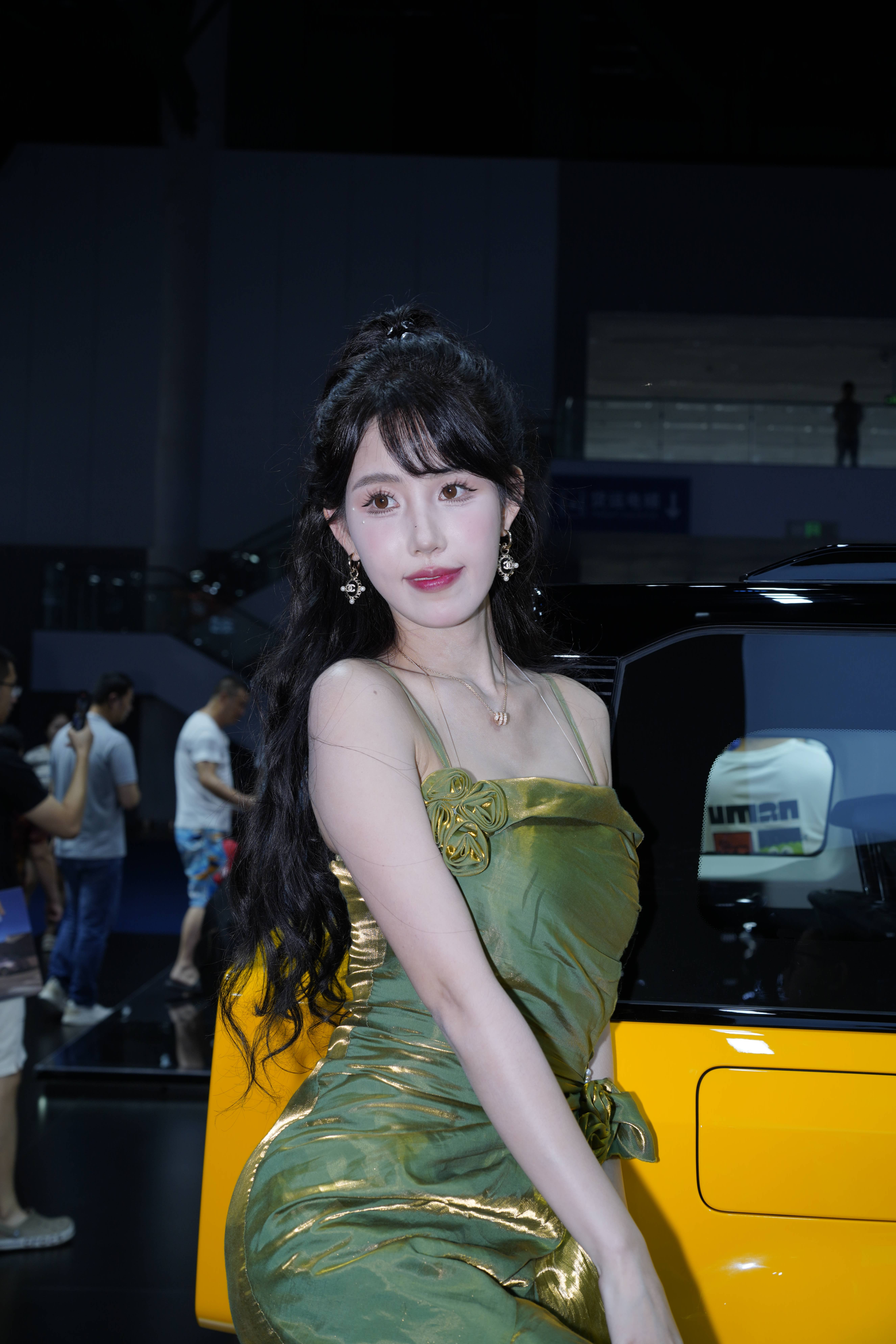 No.8408 2024成都车展 [1553P-19.1GB]