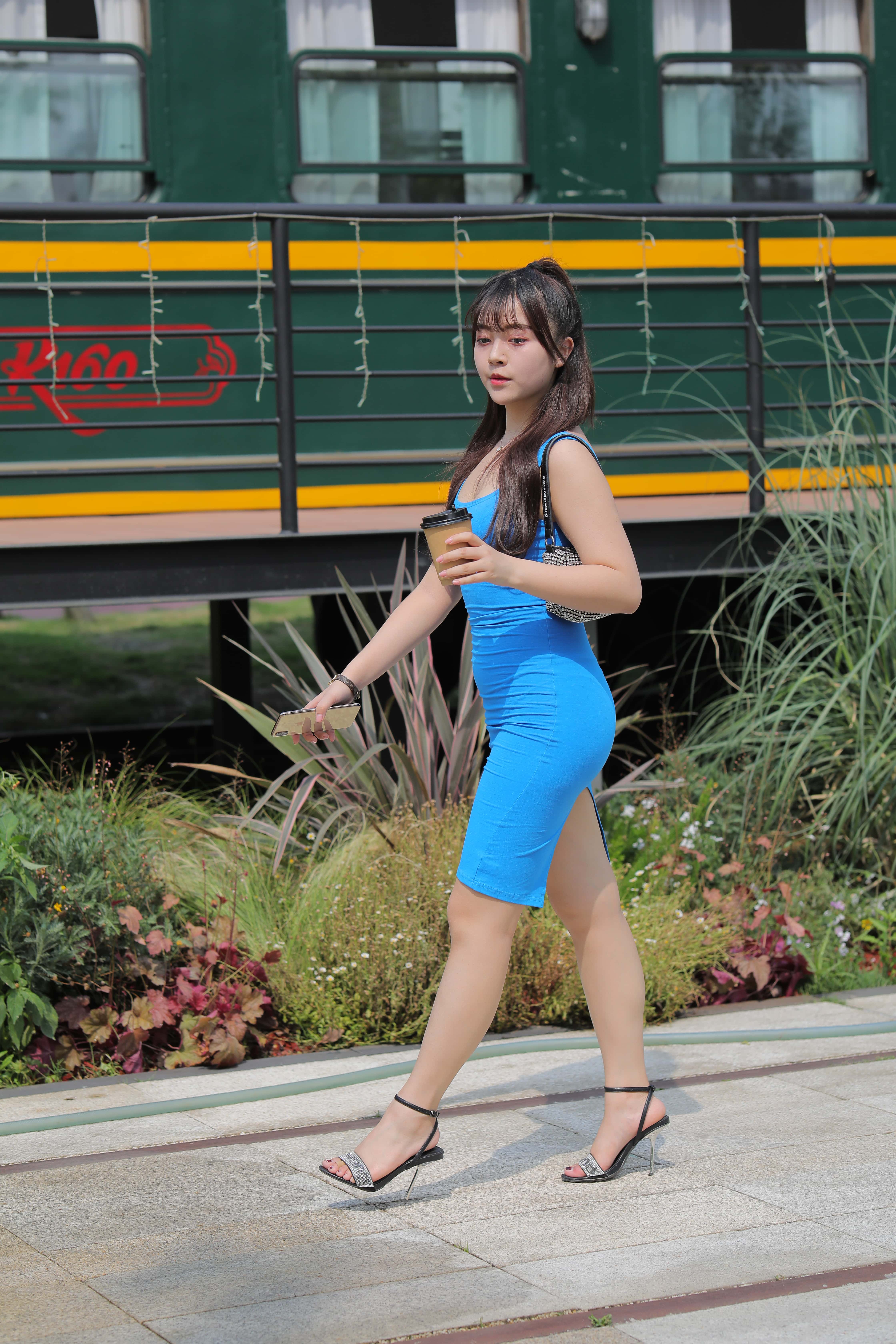 No.4625 凯恩模拍作品 丰腴的蓝色包臀裙美女 [645P3V-14.6GB]