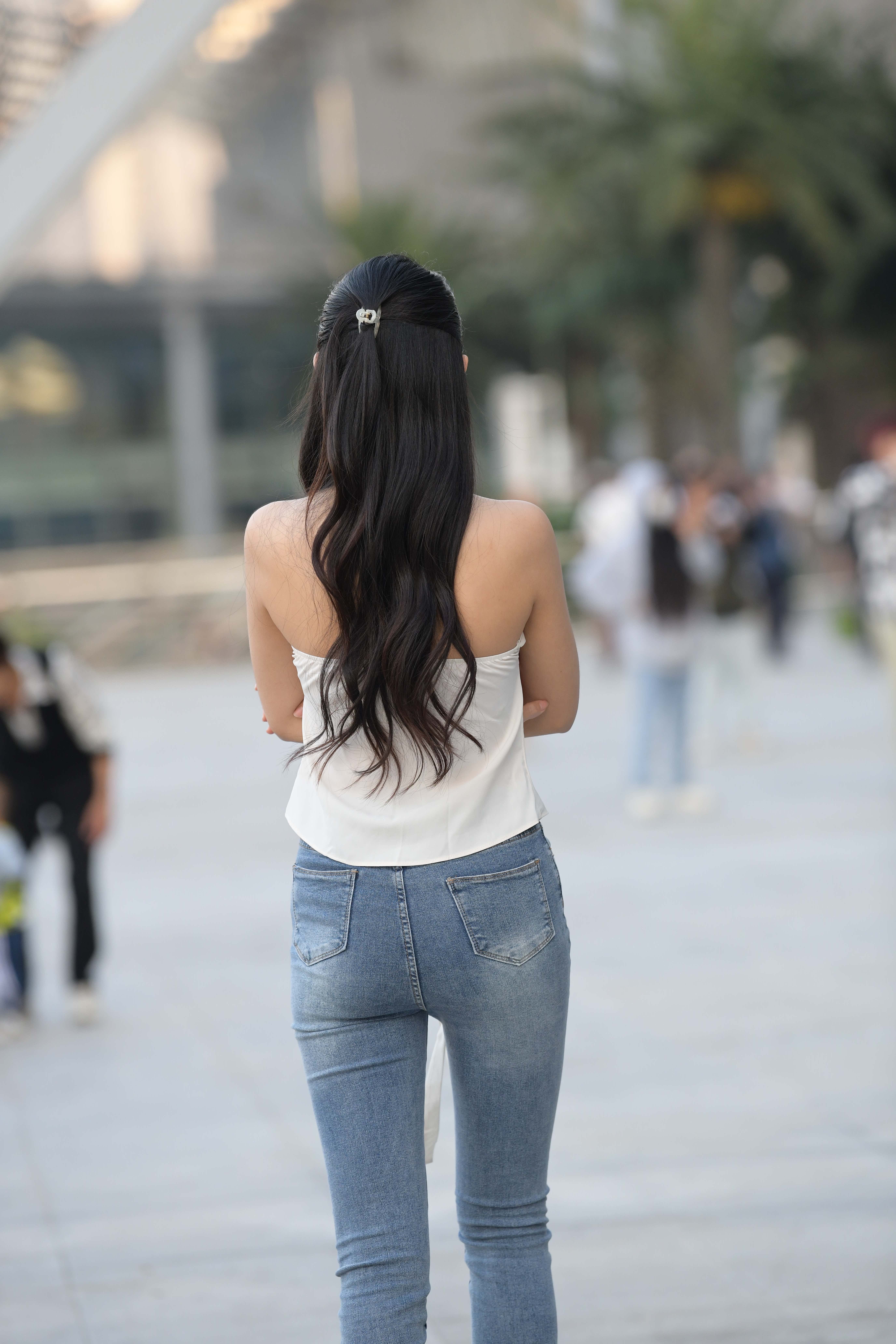 No.8537 牛仔裤高挑靓丽 [89P-2.29GB]