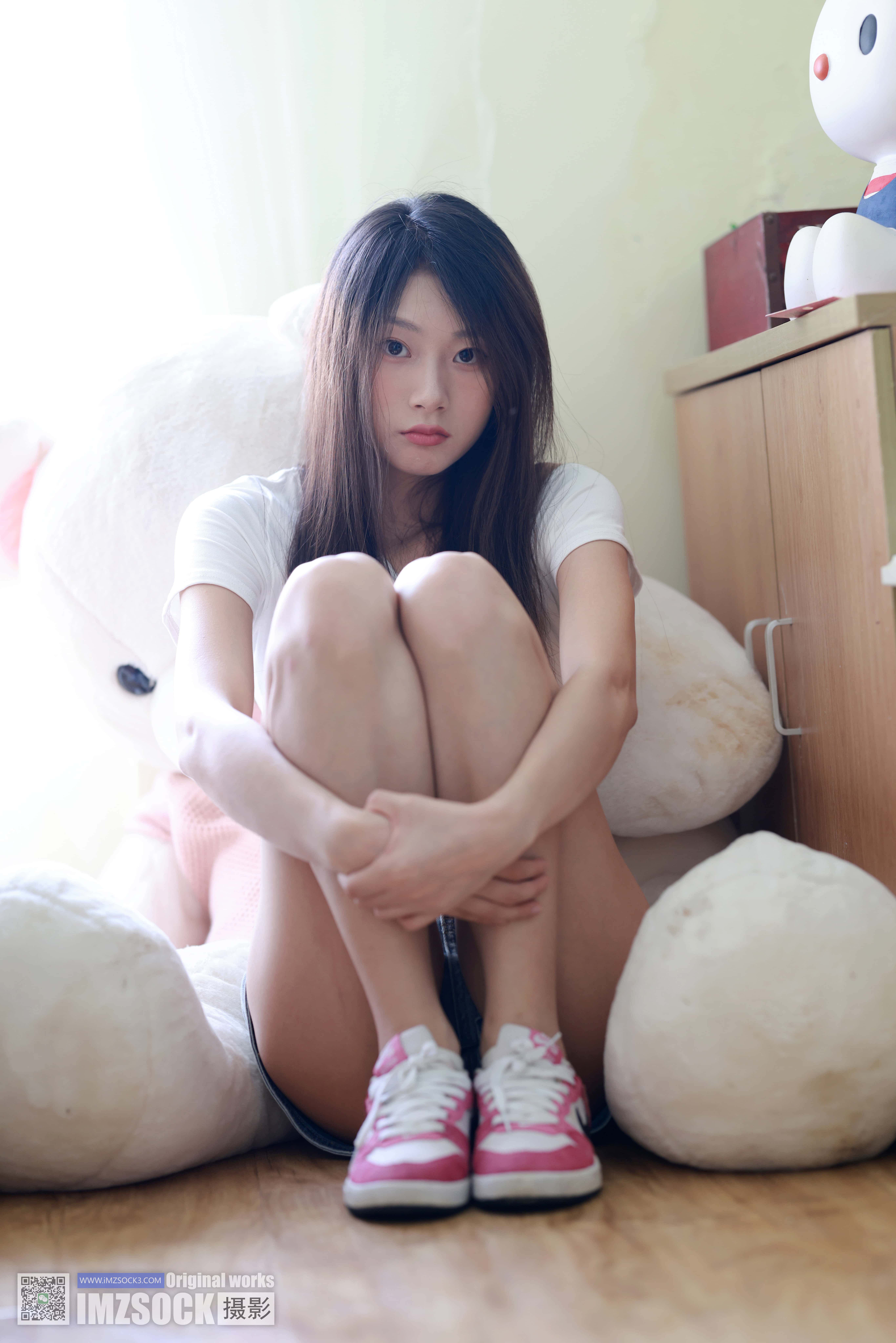 编号：GS-a84 倩儿 [124P1V-2.10GB]