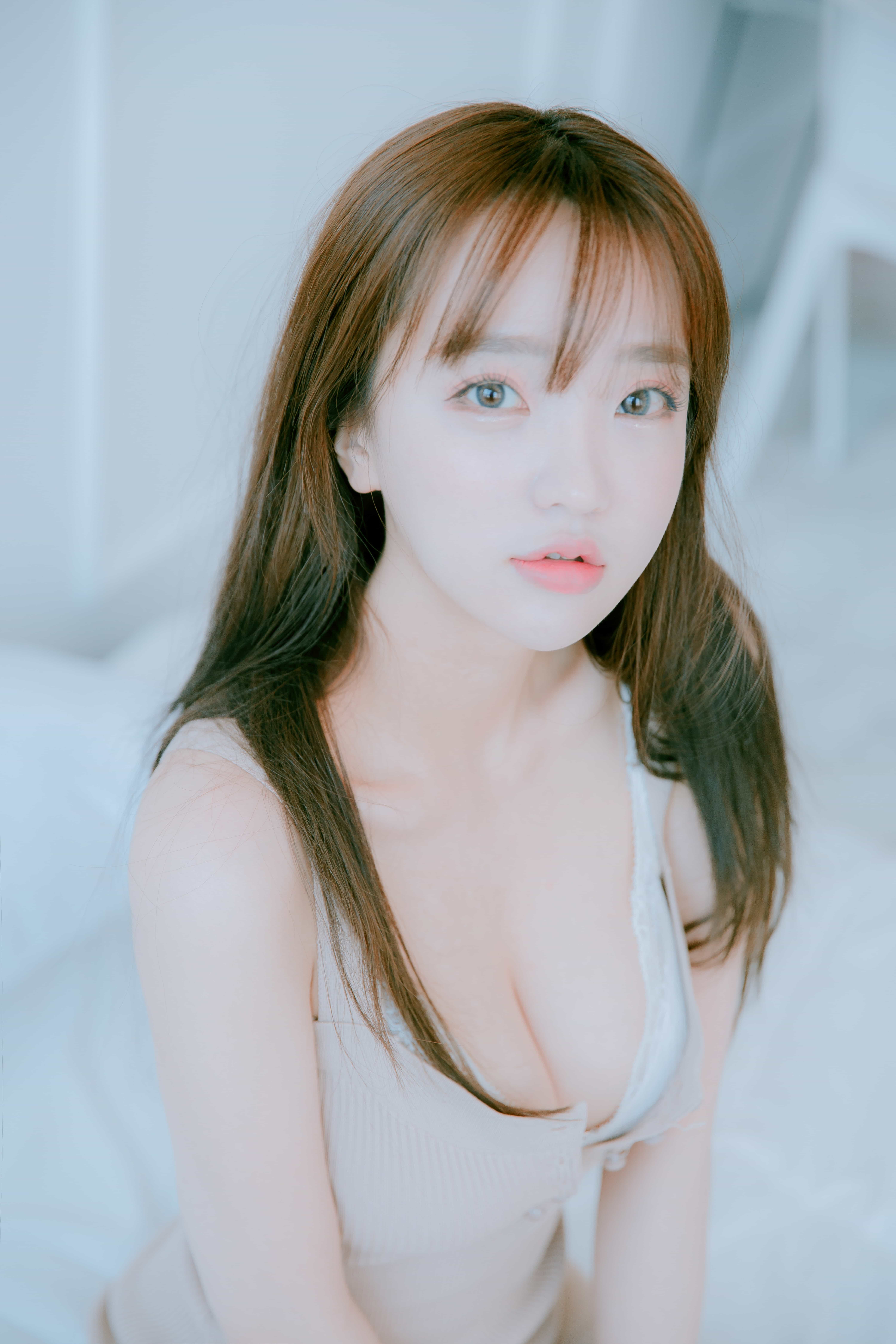 [JOApictures] - Yeeun x JOA 20. APR Vol.1 [89P-1.02GB]