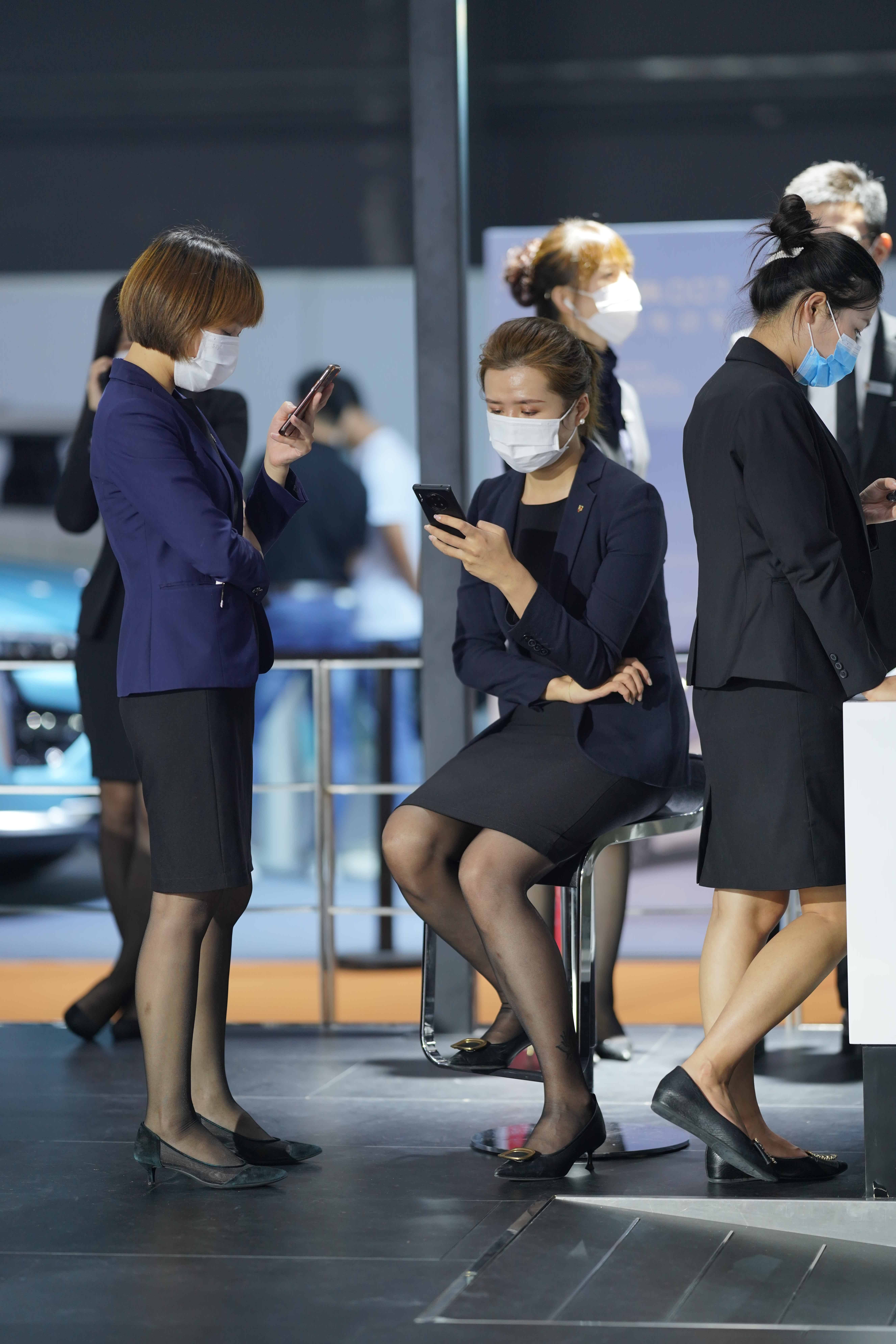 No.8448 黑色系通勤风 [92P-1.70GB]