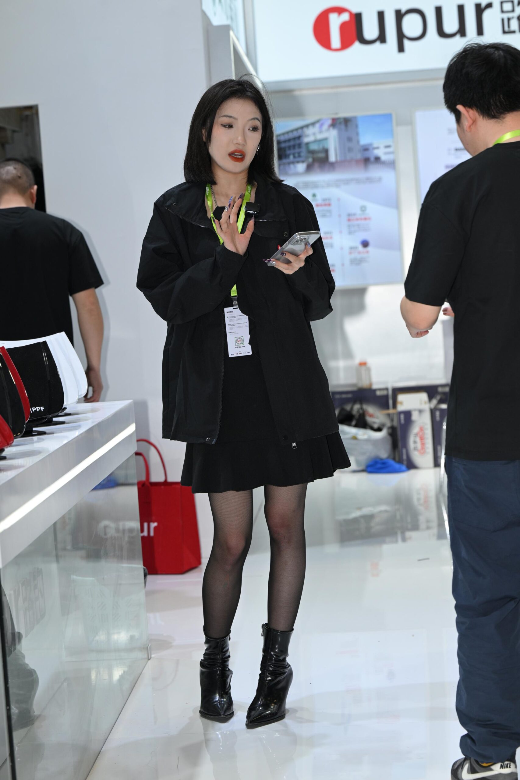 GS-ZH006 黑丝美女【52P 879M】