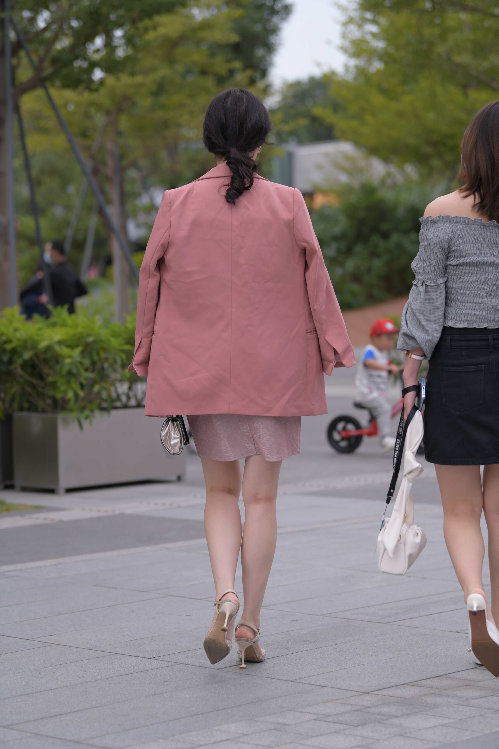 GS-X299 天生丽质【49P 1.06G】