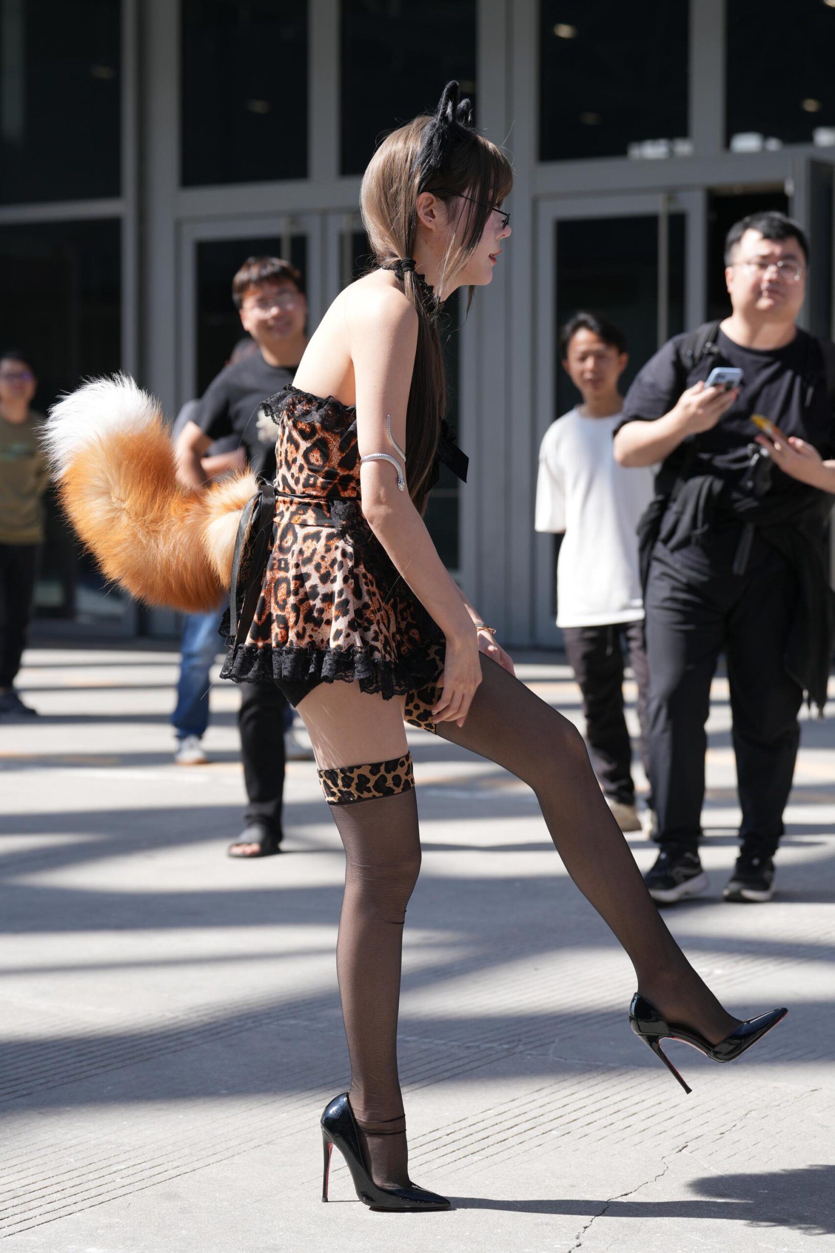 GS-X246 性感的小狐狸【70P  2.38G】