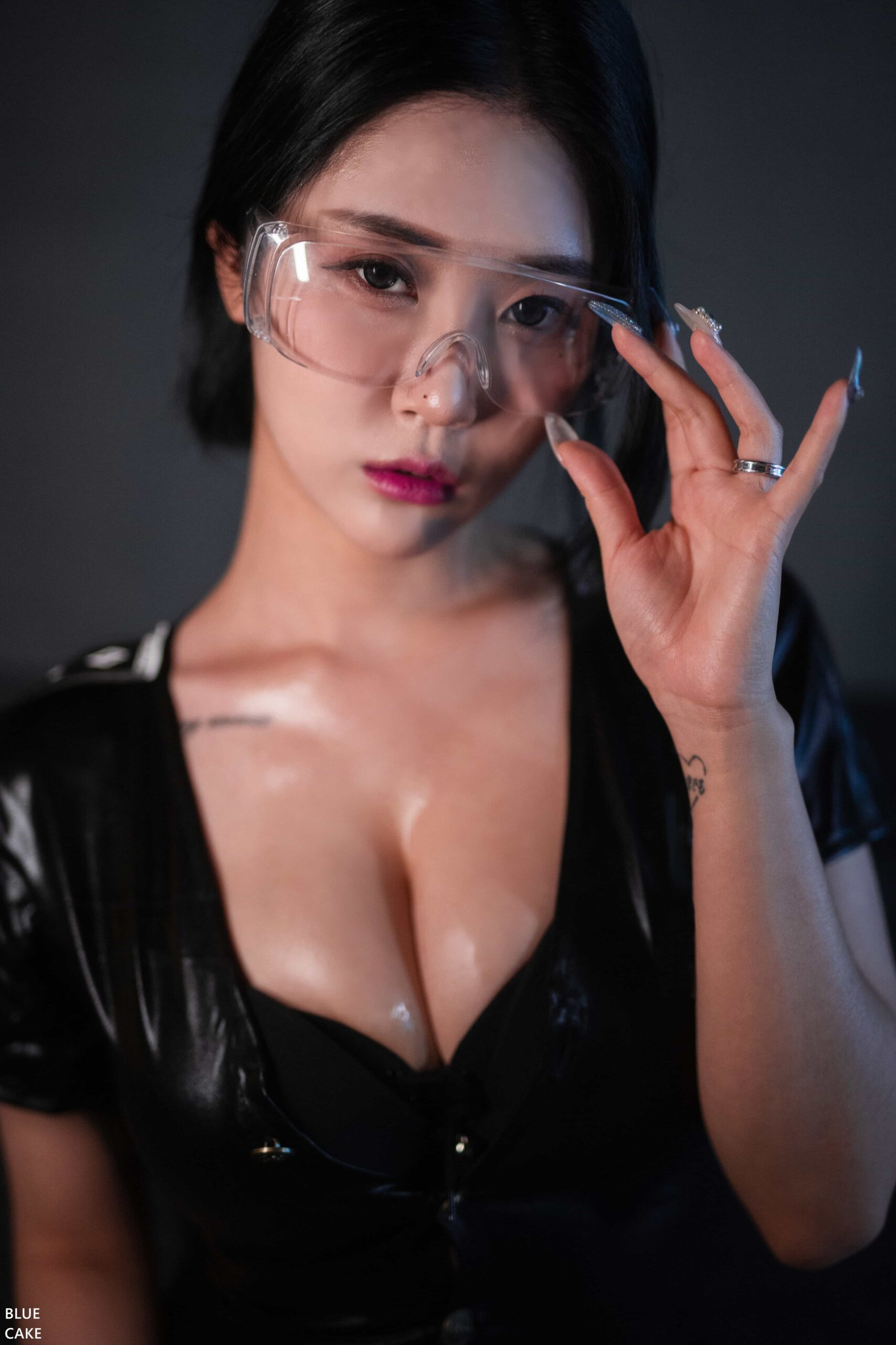 GS-H005 [BLUECAKE] Bomi - Siren [70P-1.02GB]