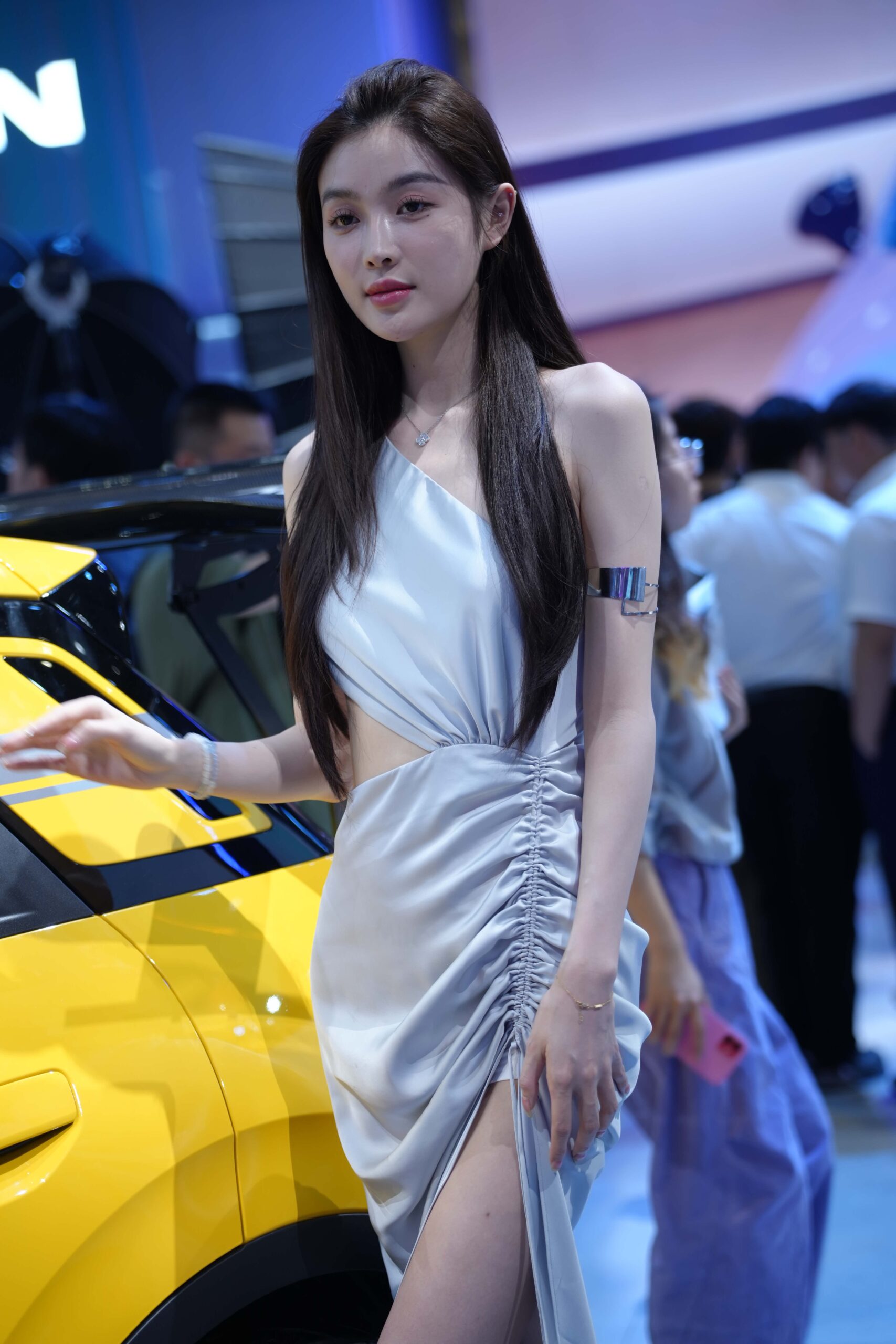 No.8910 2025年上海车展视图合集01 [300P25V-26.6GB]