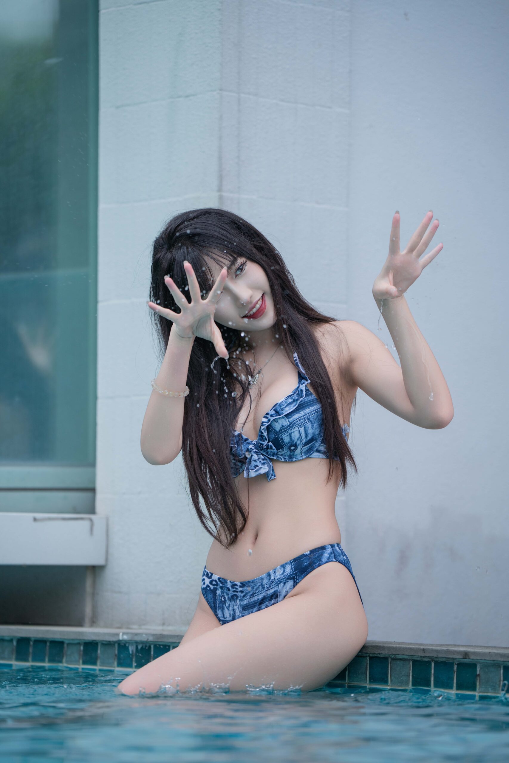 GS-Y0005 碧波倩影 爱吃蛋糕的小音 [28P-602MB]