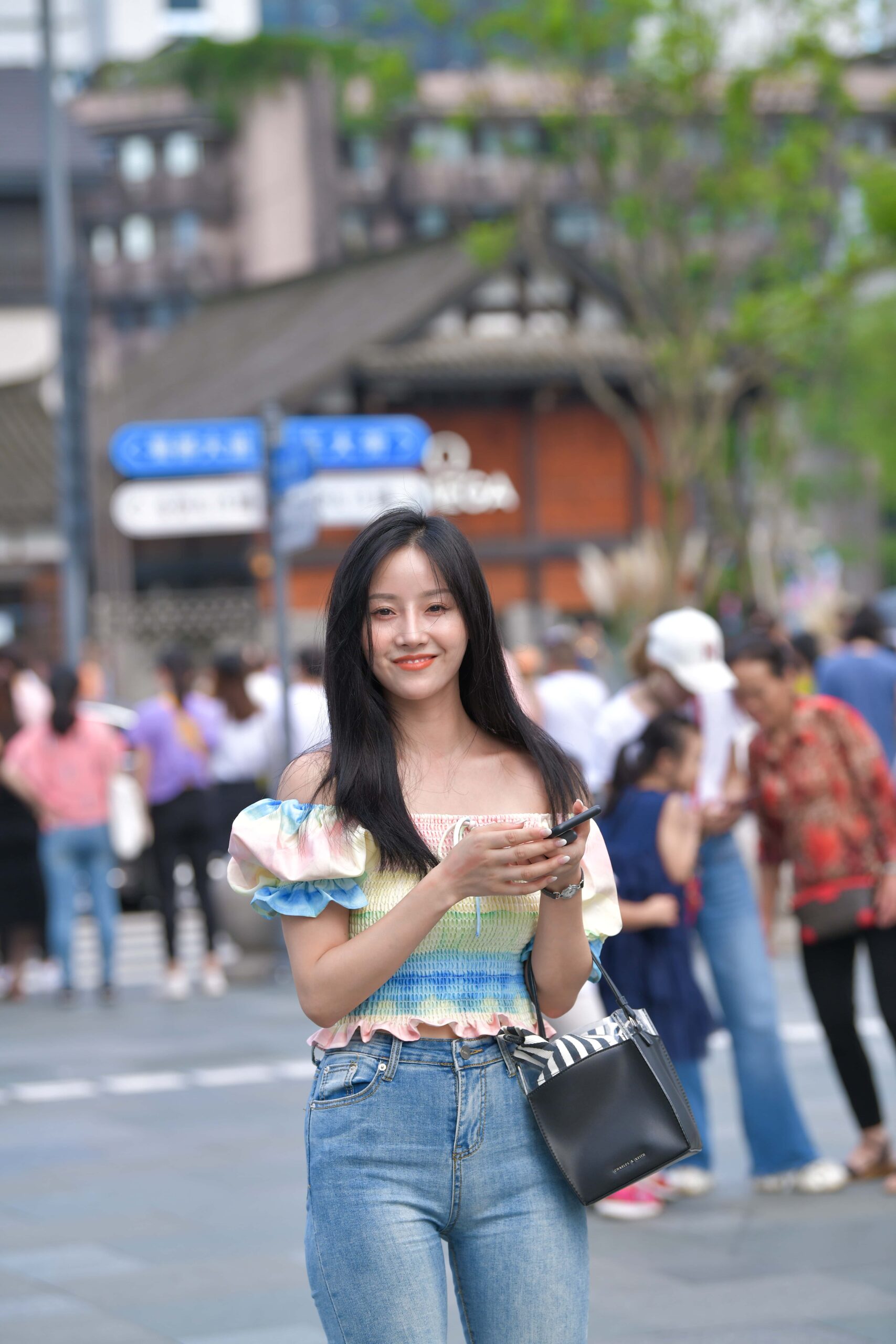 GS-X407 漂亮的紧牛小美女【1V86P  1.74G】
