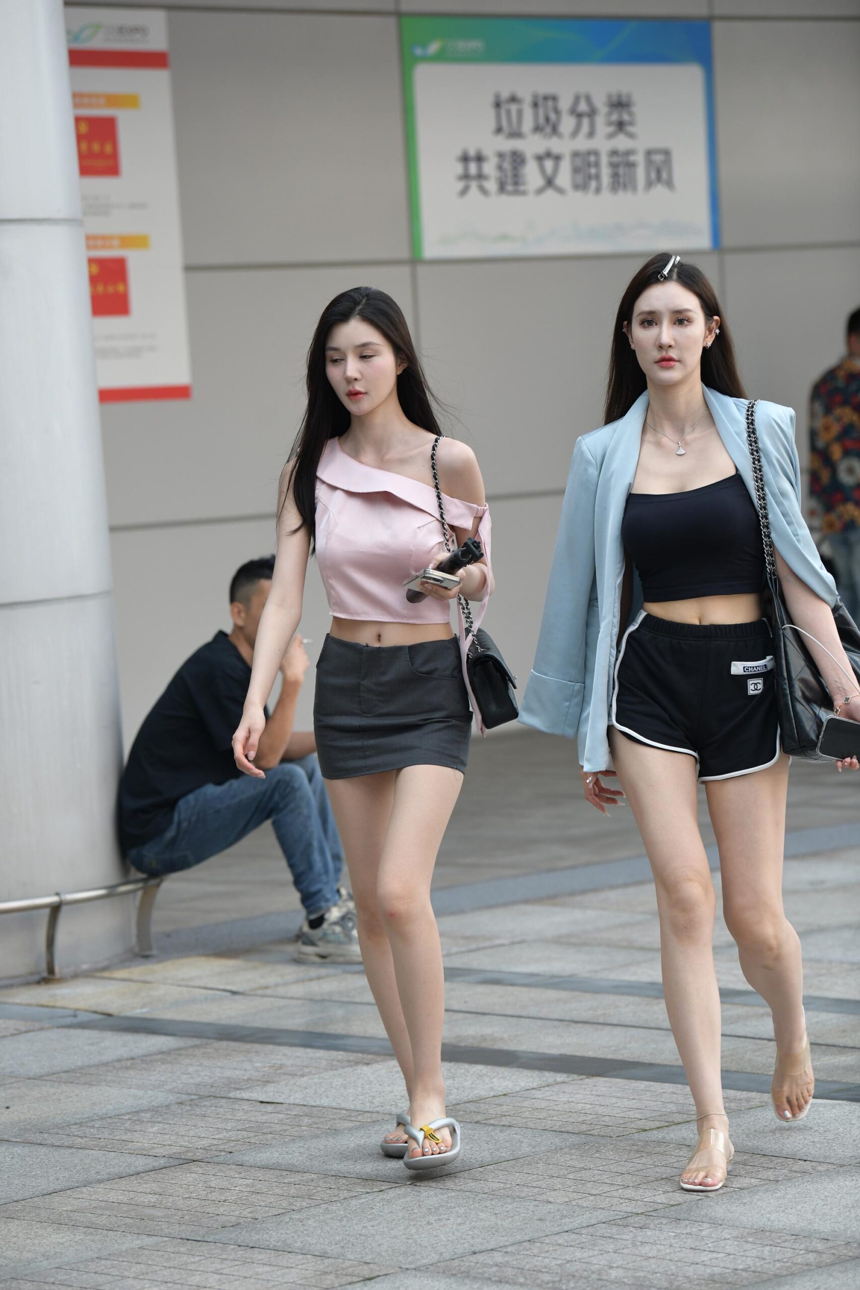 GS-S278 两个长腿美女【73P 1.72G】