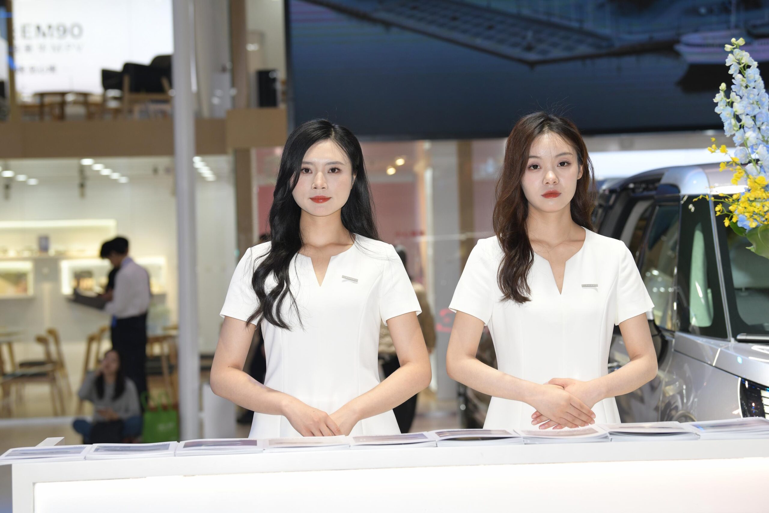 GS-S434 肉丝白裙礼仪美女【40P 892M】