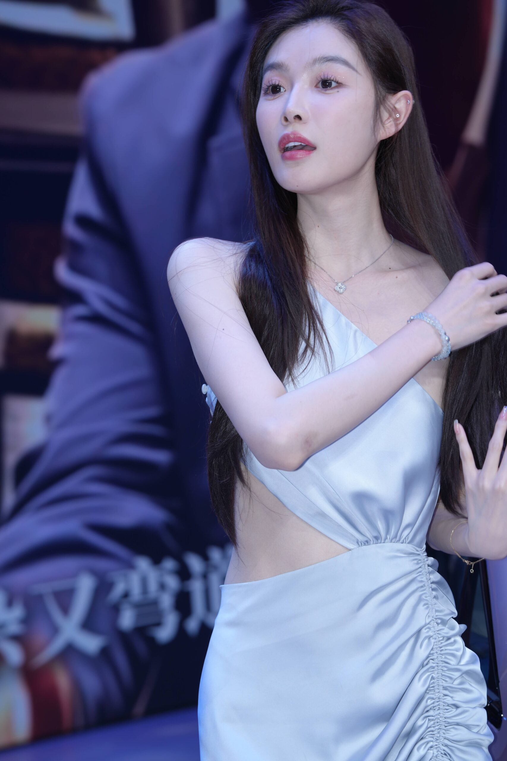 No.8915 2025年上海车展视图合集02 [200P45V-44.1GB]