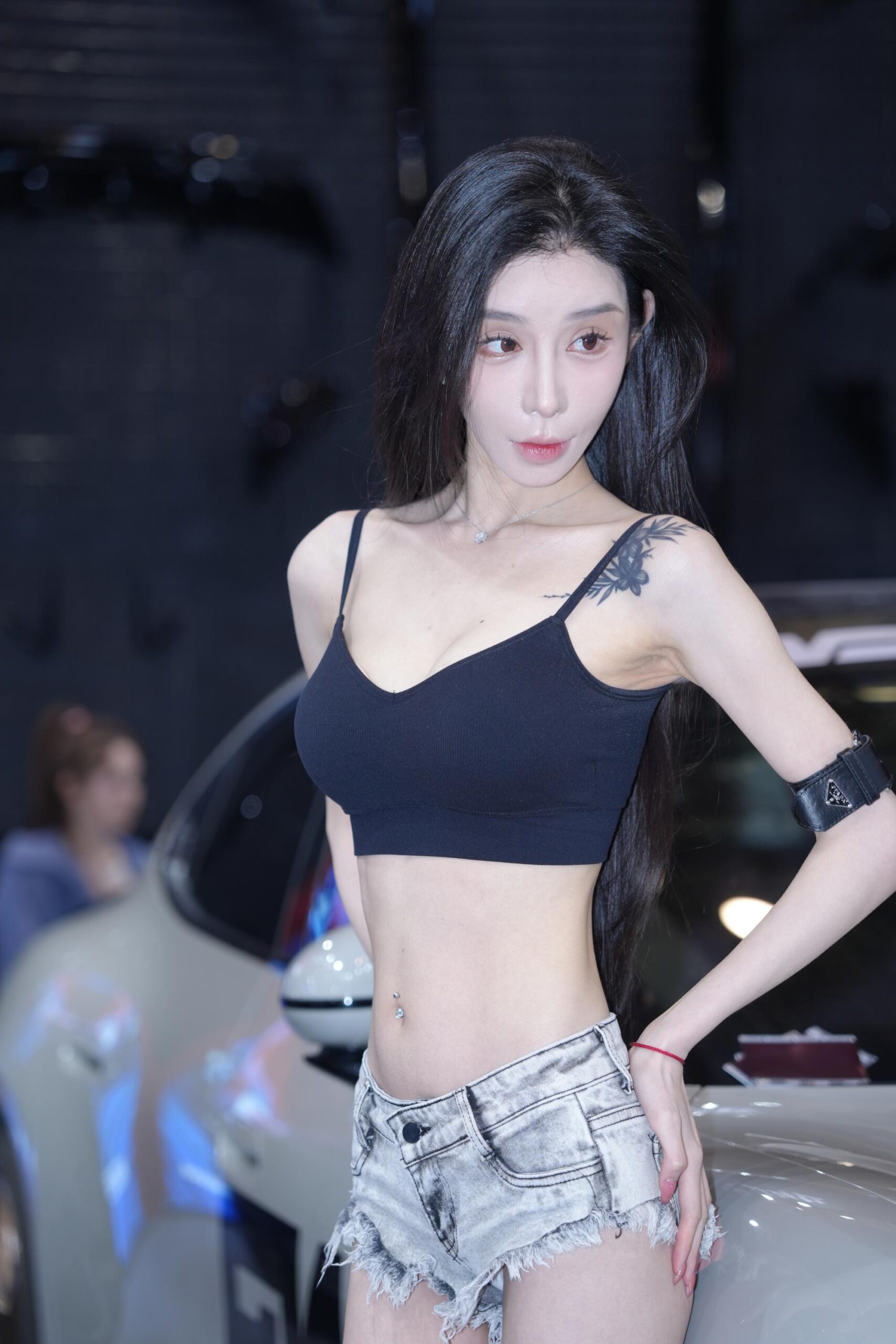 No.8911 完美身材 [124P3V-6.99GB]