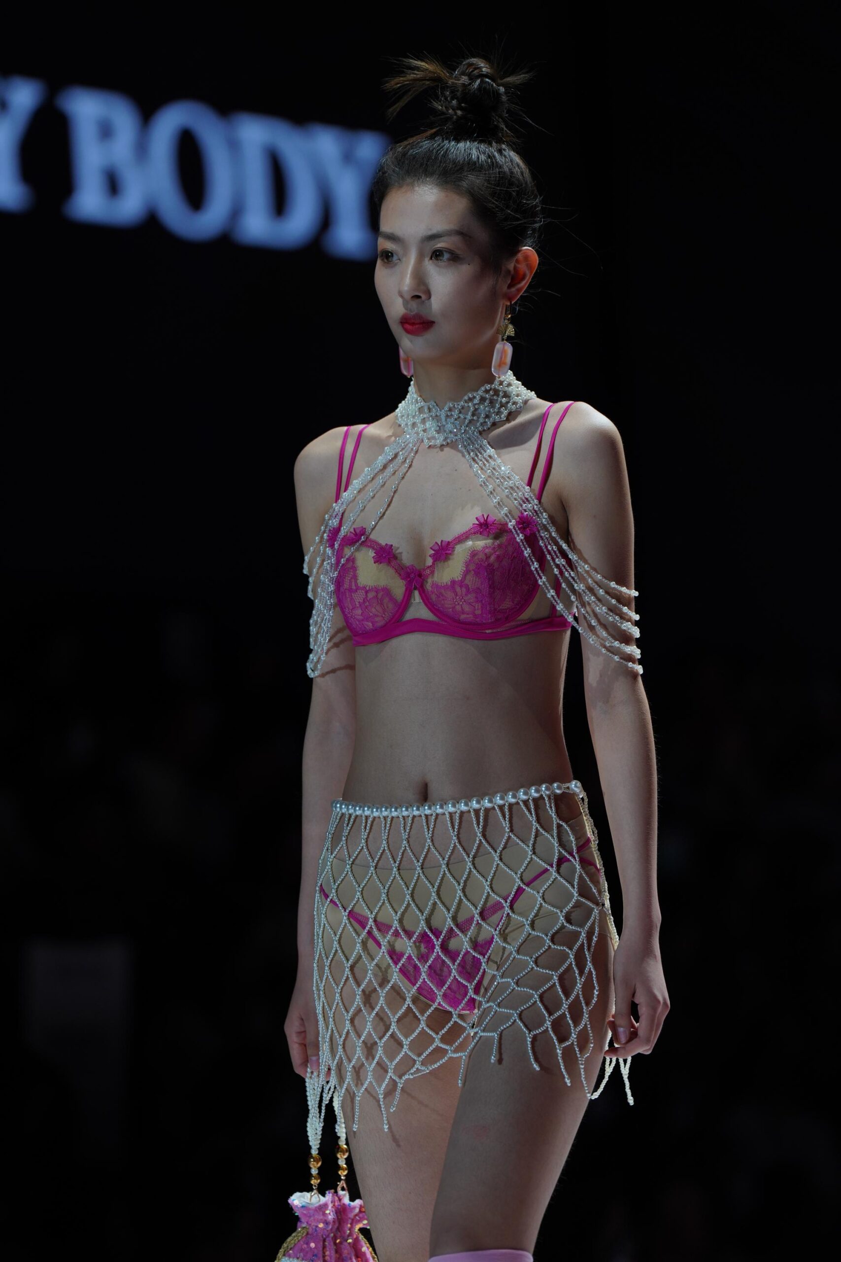 No.8893 内衣展20 [109P-3.08GB]