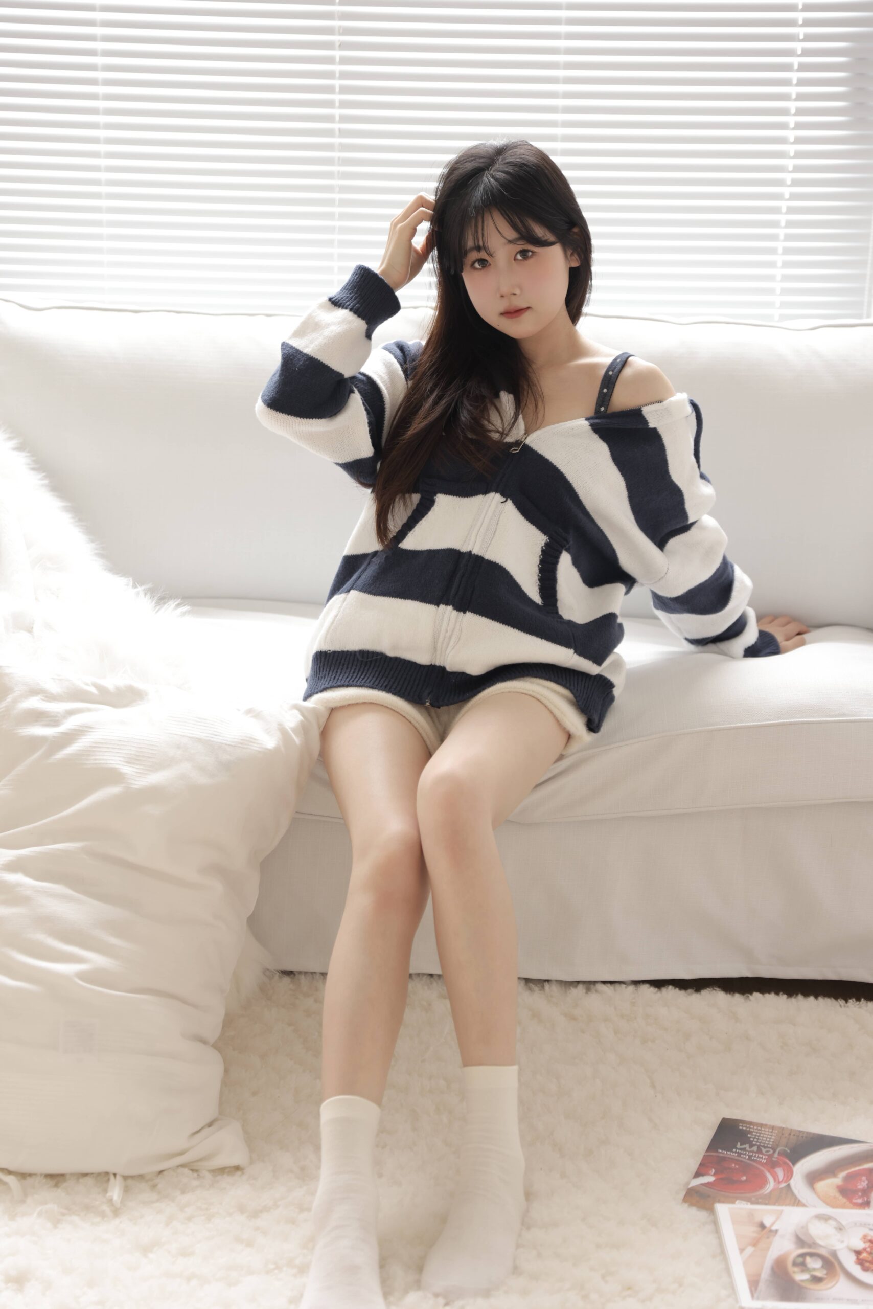 GS-Y0083  小鹅酱 小鹅酱酱酱 [26P-299MB]