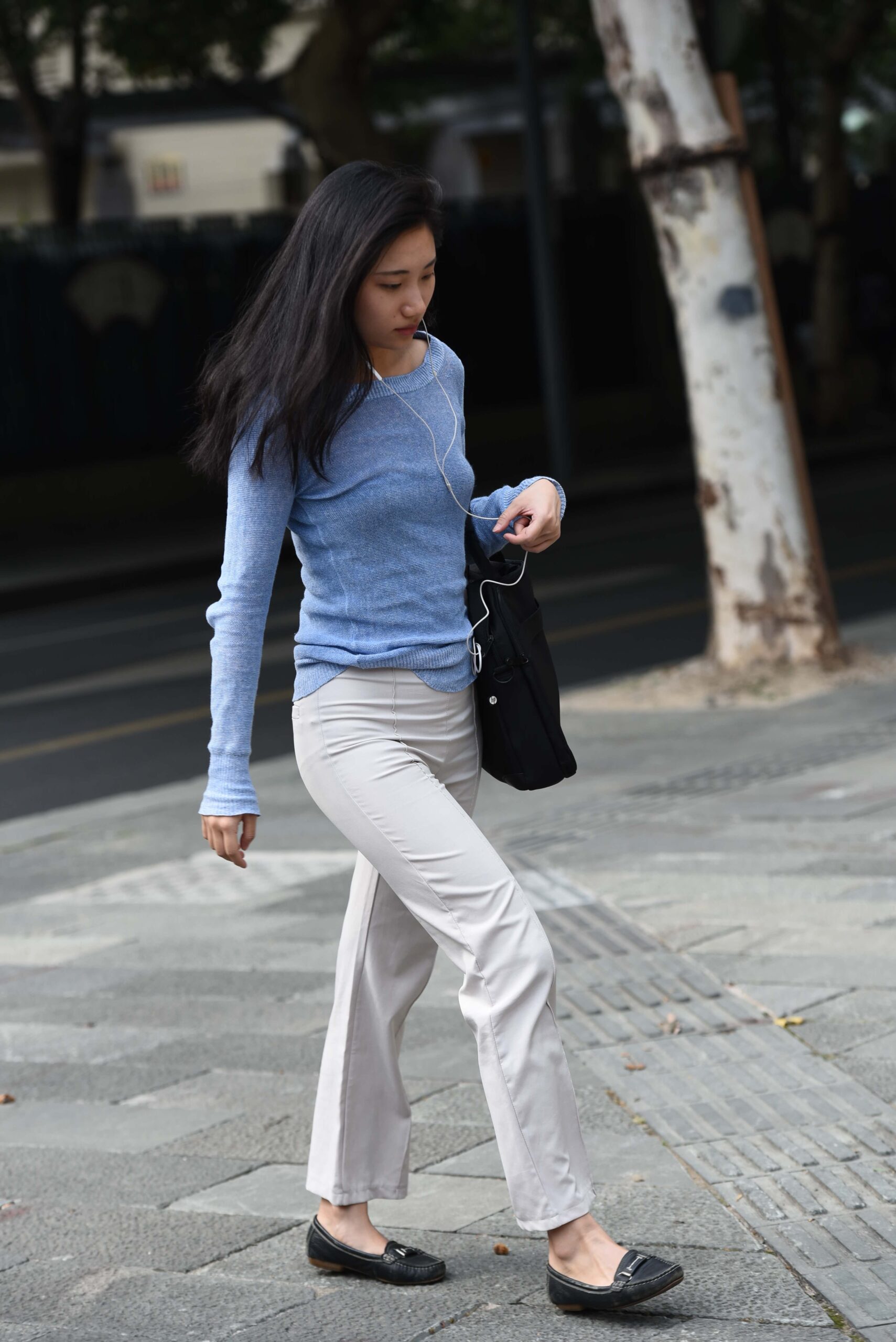 GS-T490 【咔喳赛贴】急着上班【39P  584M】