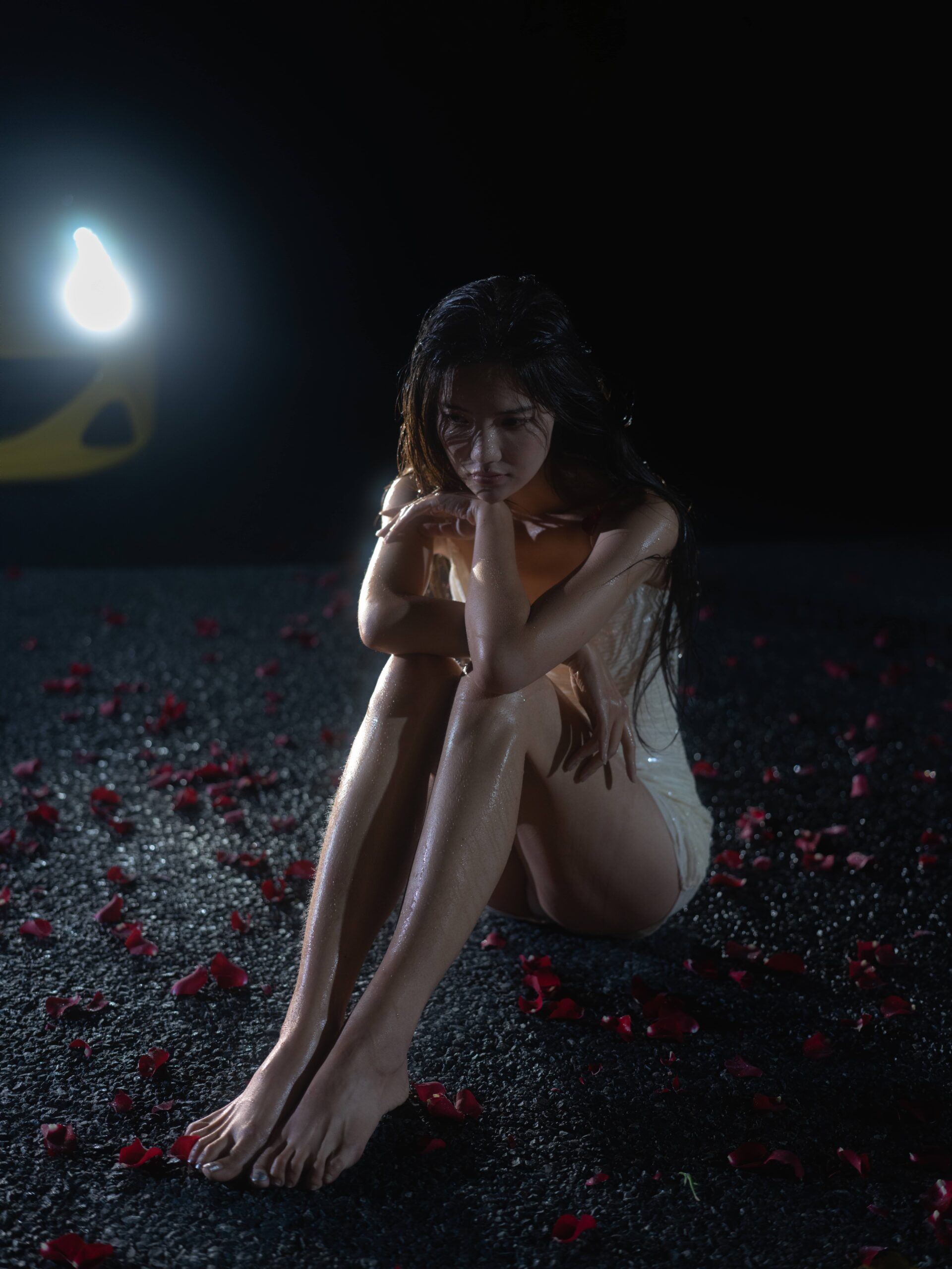 GS-Y0070   冷雨夜 多米Domy [23P-956MB]