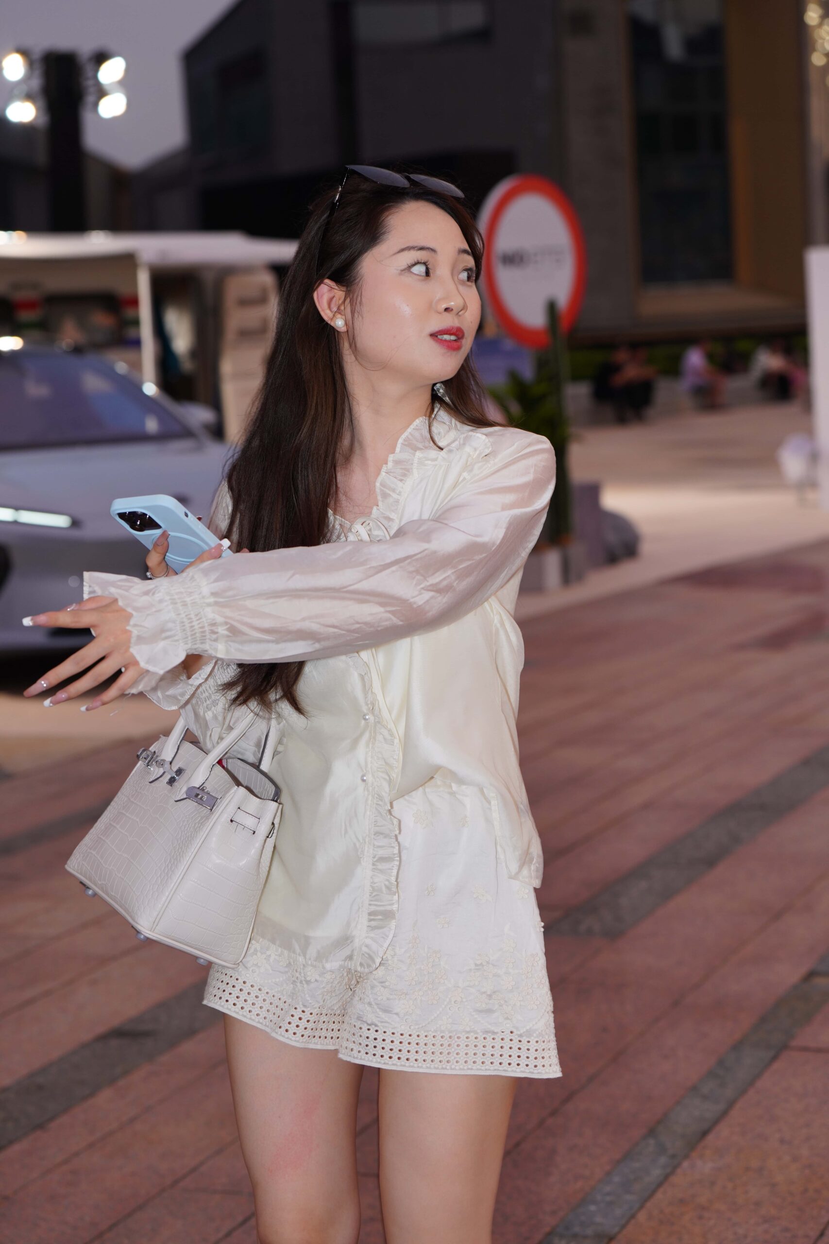 GS-X444 搭讪美腿美zu朲槭（白白净净的） 【42P  1.42G】