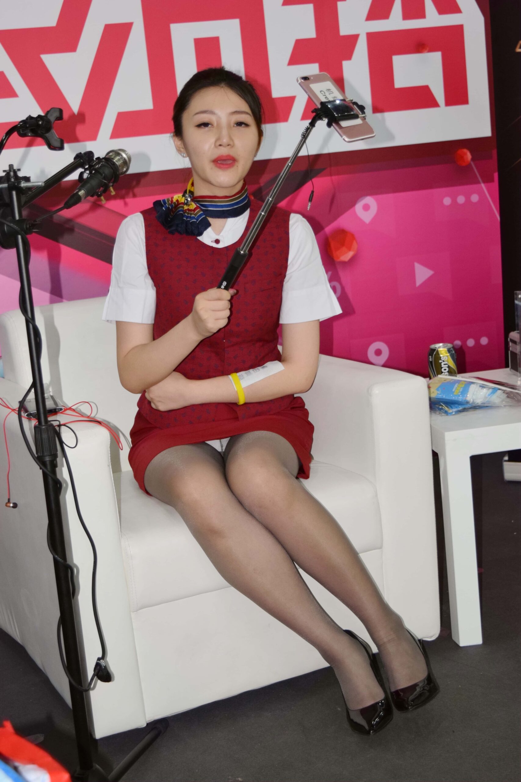 GS-X464 美腿主播 【50P  525M】