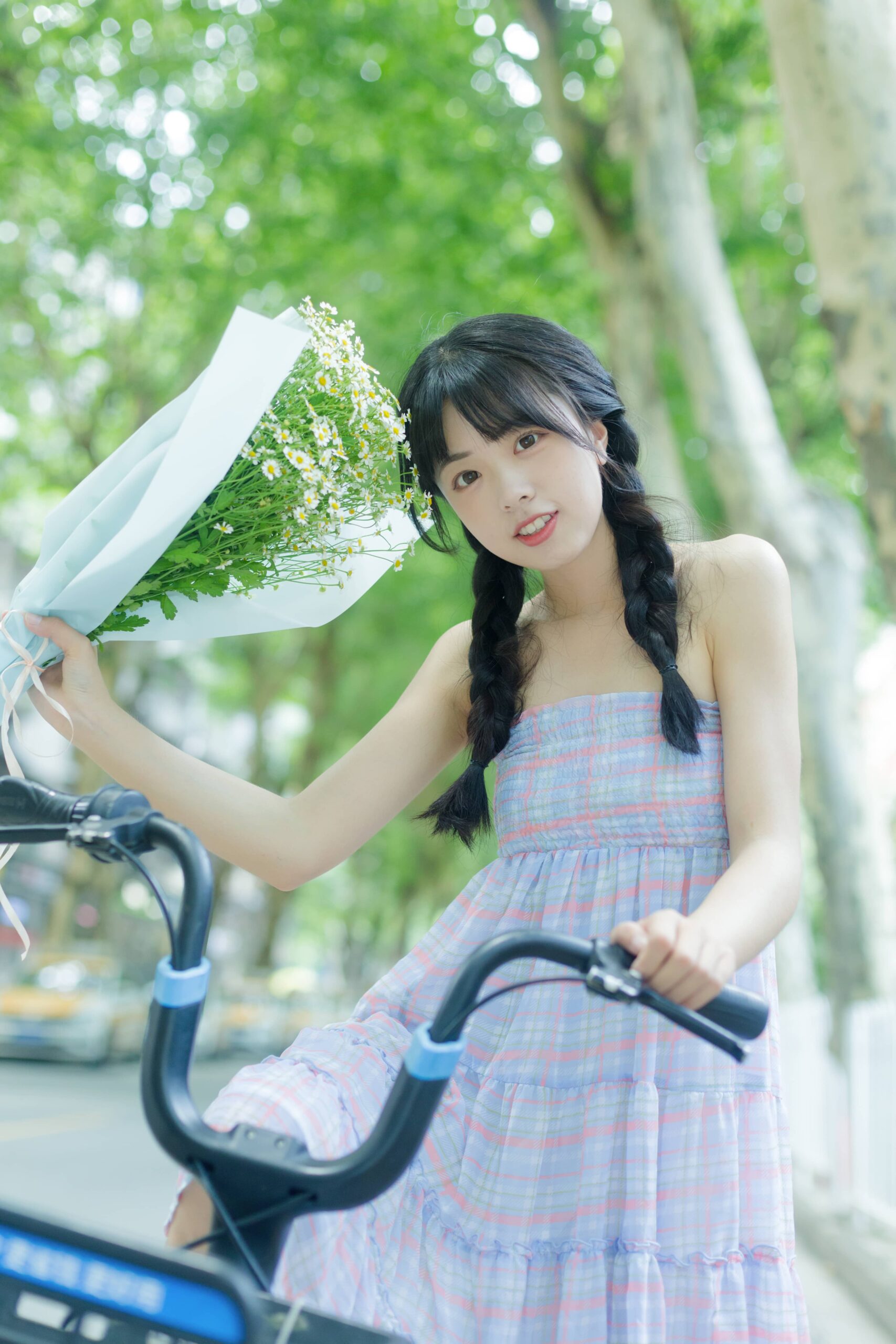 GS-Y0116  夏天是洋甘菊的气味 可爱泡泡呀 [32P-273MB]