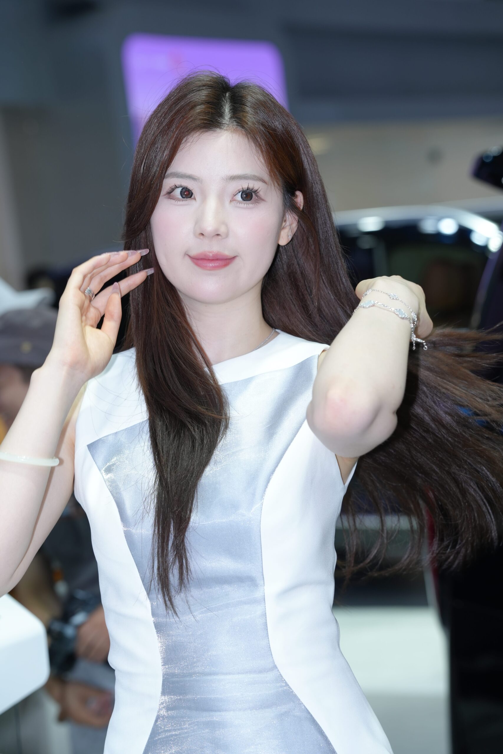 No.9173 甜美可爱 [150P-2.76GB]